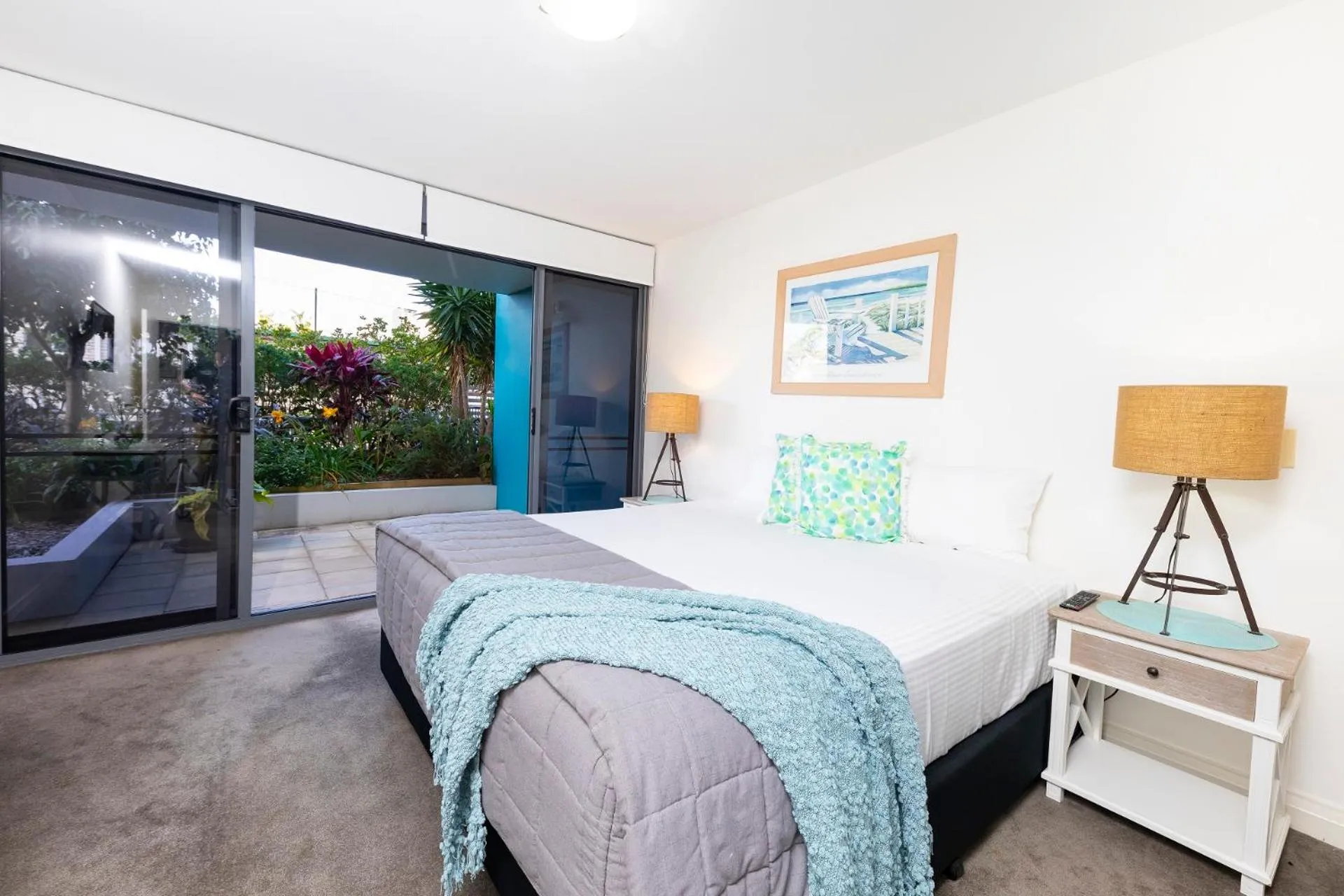 Bed in Sevan Apartments Forster