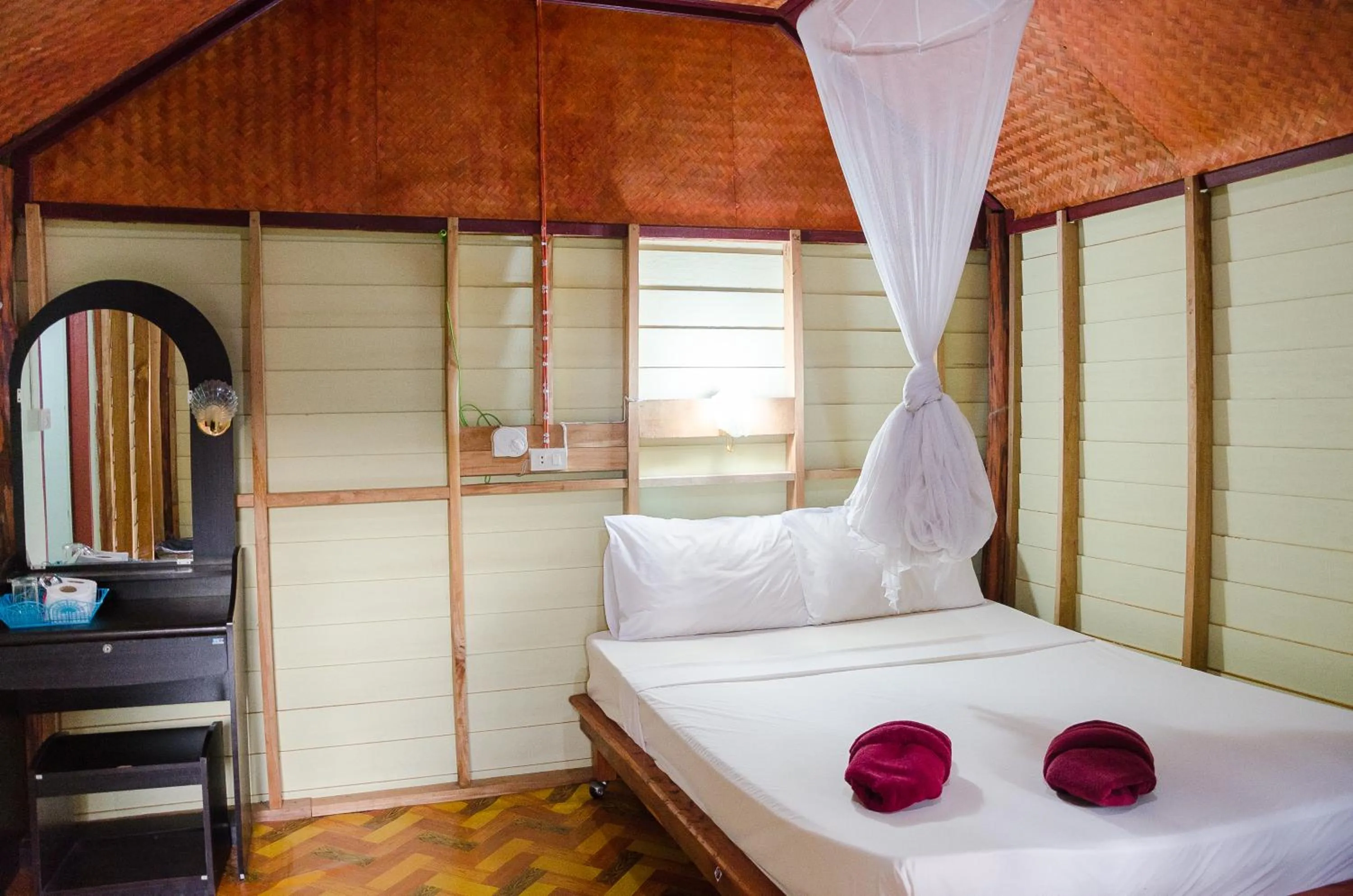 Bed in Nature Beach Resort, Koh Lanta