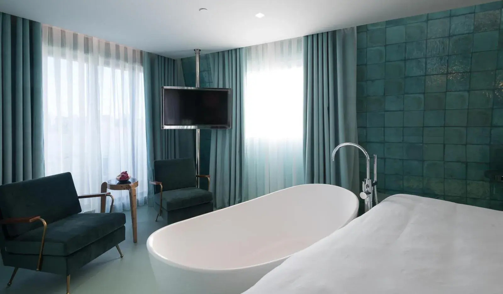 Bed in WC by The Beautique Hotels Bed in WC by The Beautique Hotels