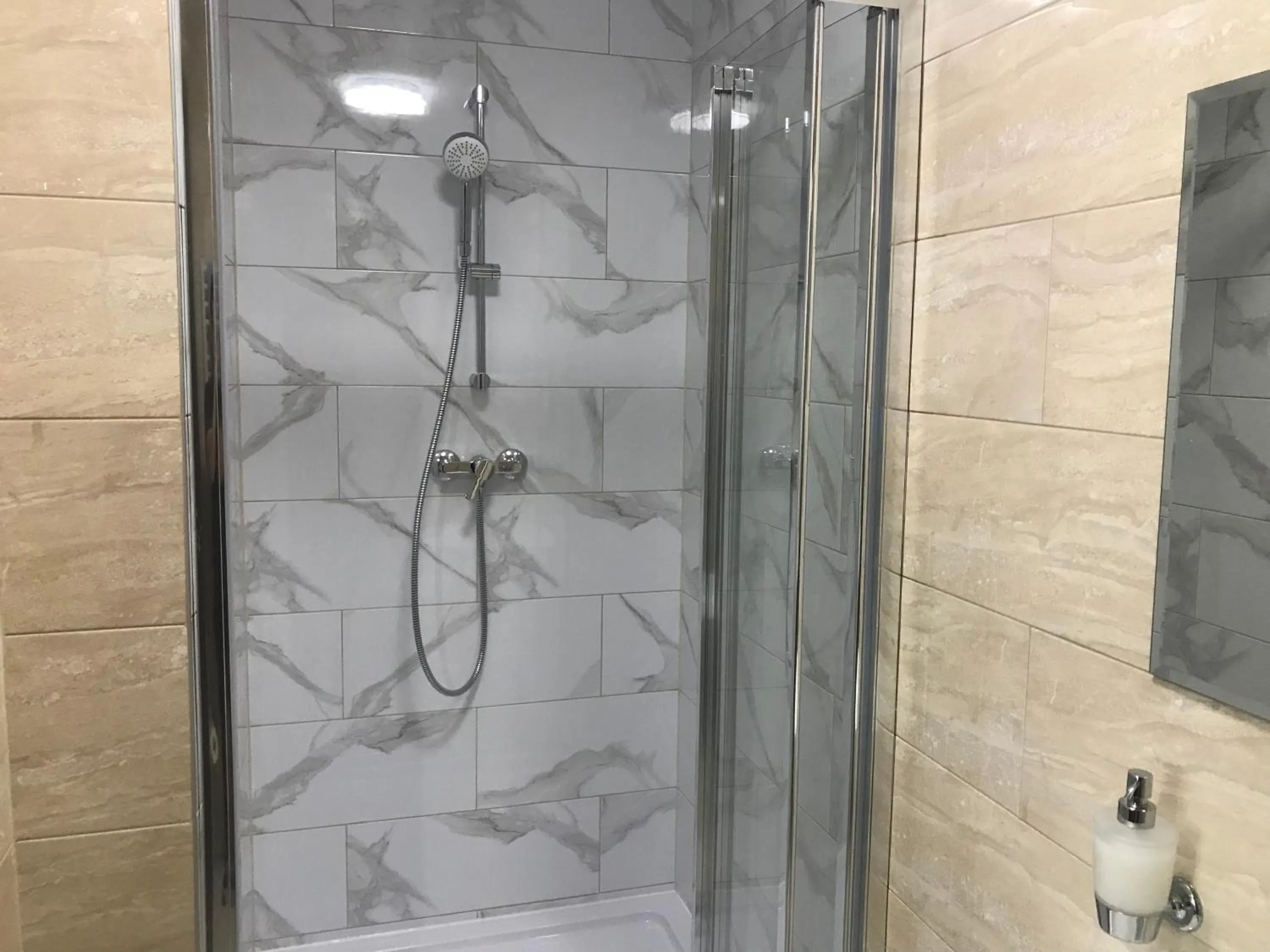 Shower in Dudman Hotel