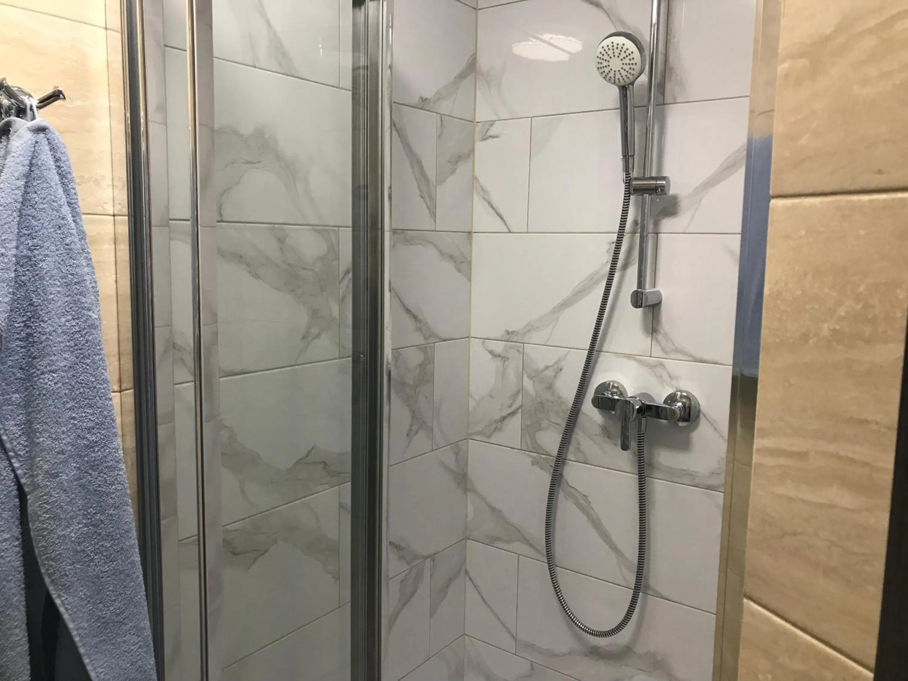 Shower in Dudman Hotel