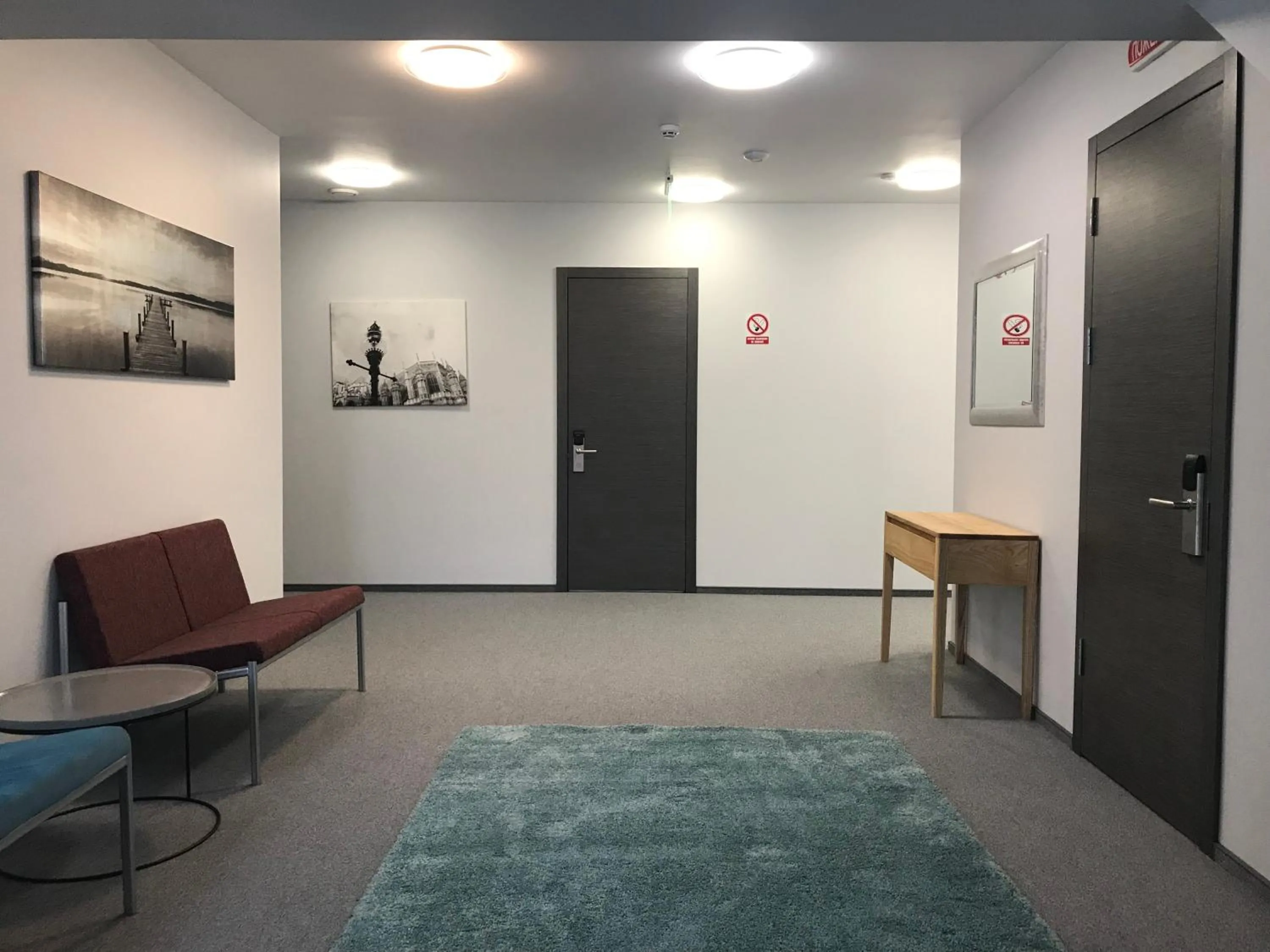 Seating area in Dudman Hotel