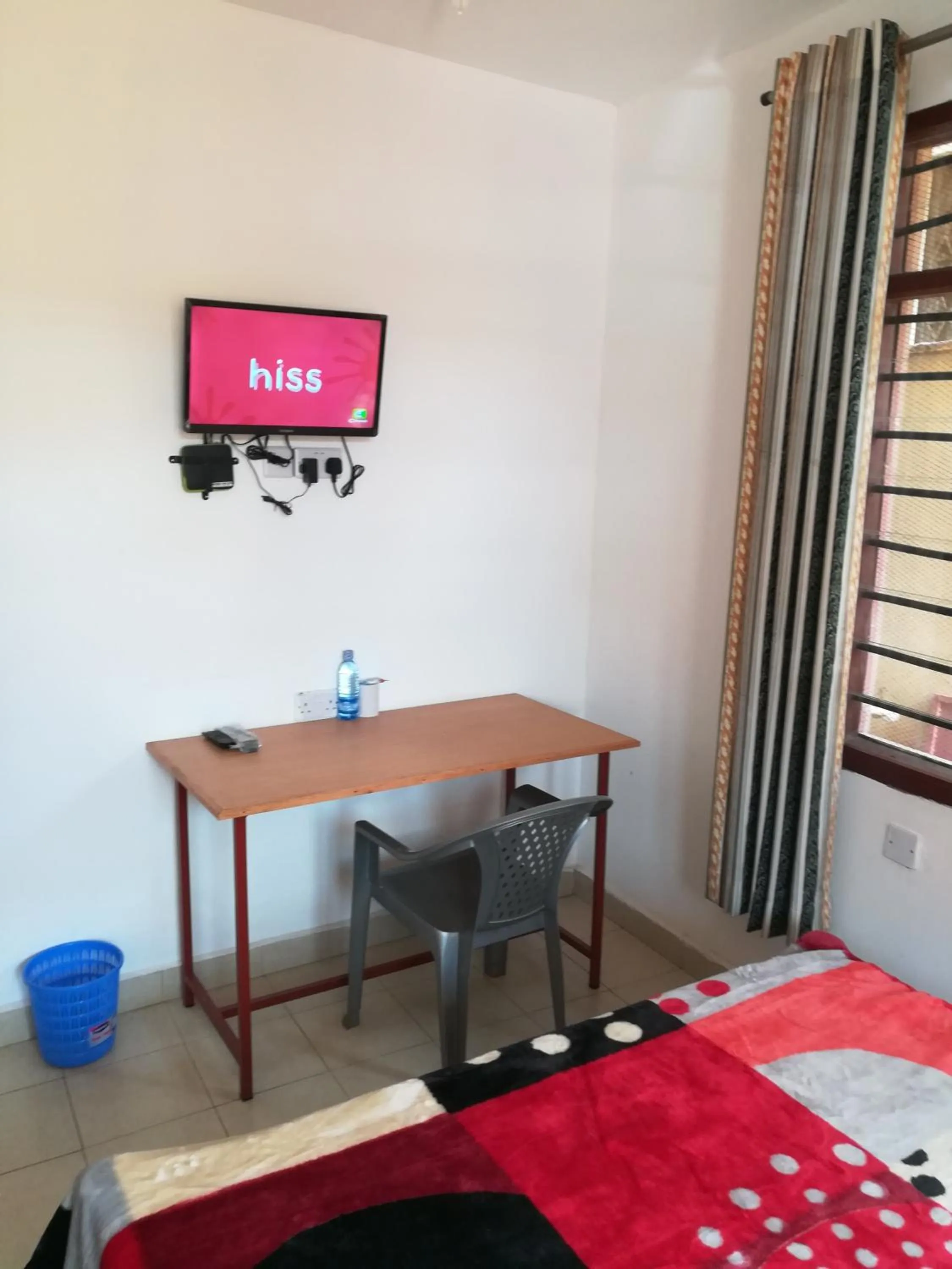 TV and multimedia in Golden Guest House- Miritini