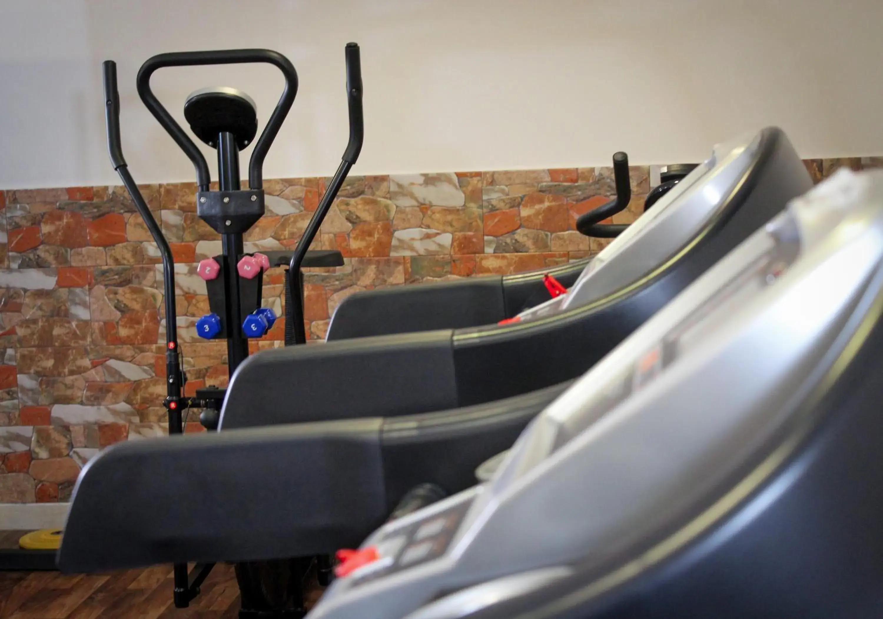 Fitness centre/facilities, Fitness Center/Facilities in Almond Hotel Apartments