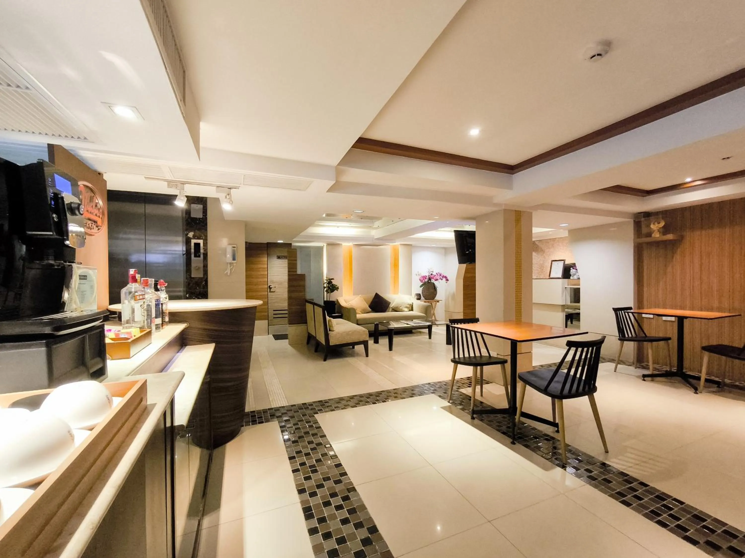 Lobby or reception in The Key Bangkok Hotel