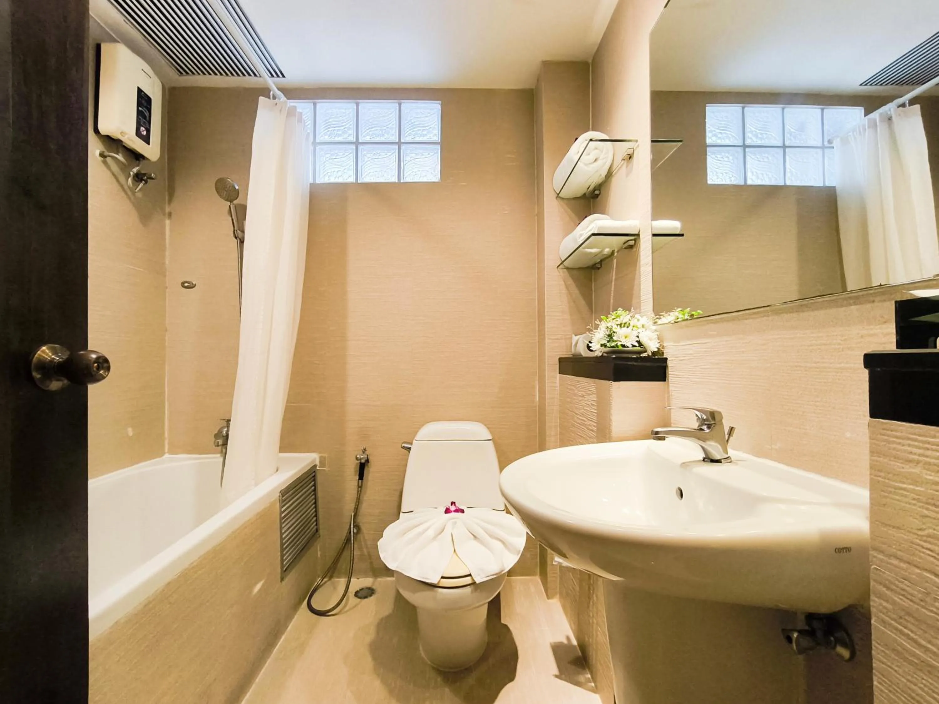 Toilet in The Key Bangkok Hotel