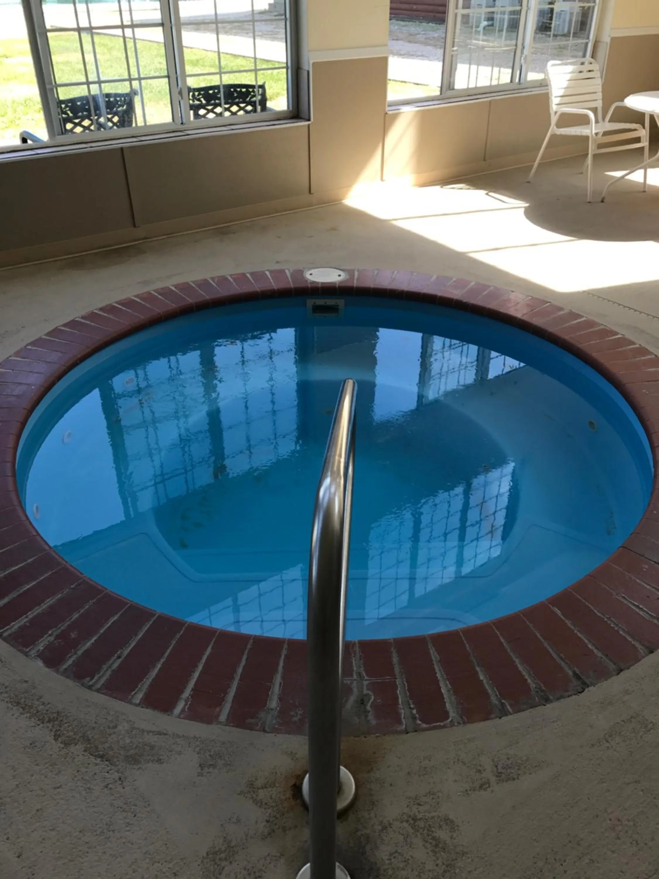 Hot Tub in Santa's Lodge