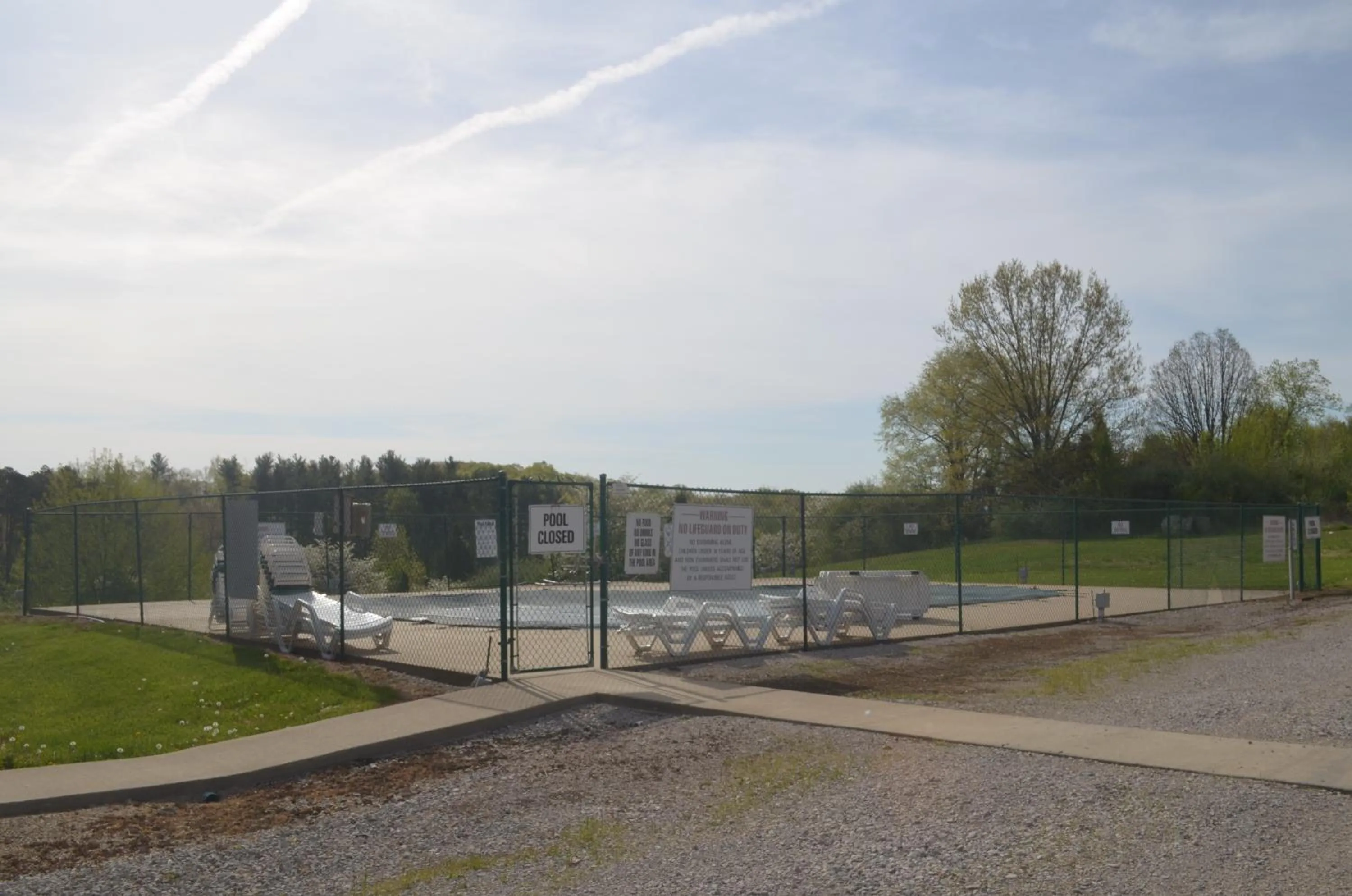 Swimming pool in Santa's Lodge