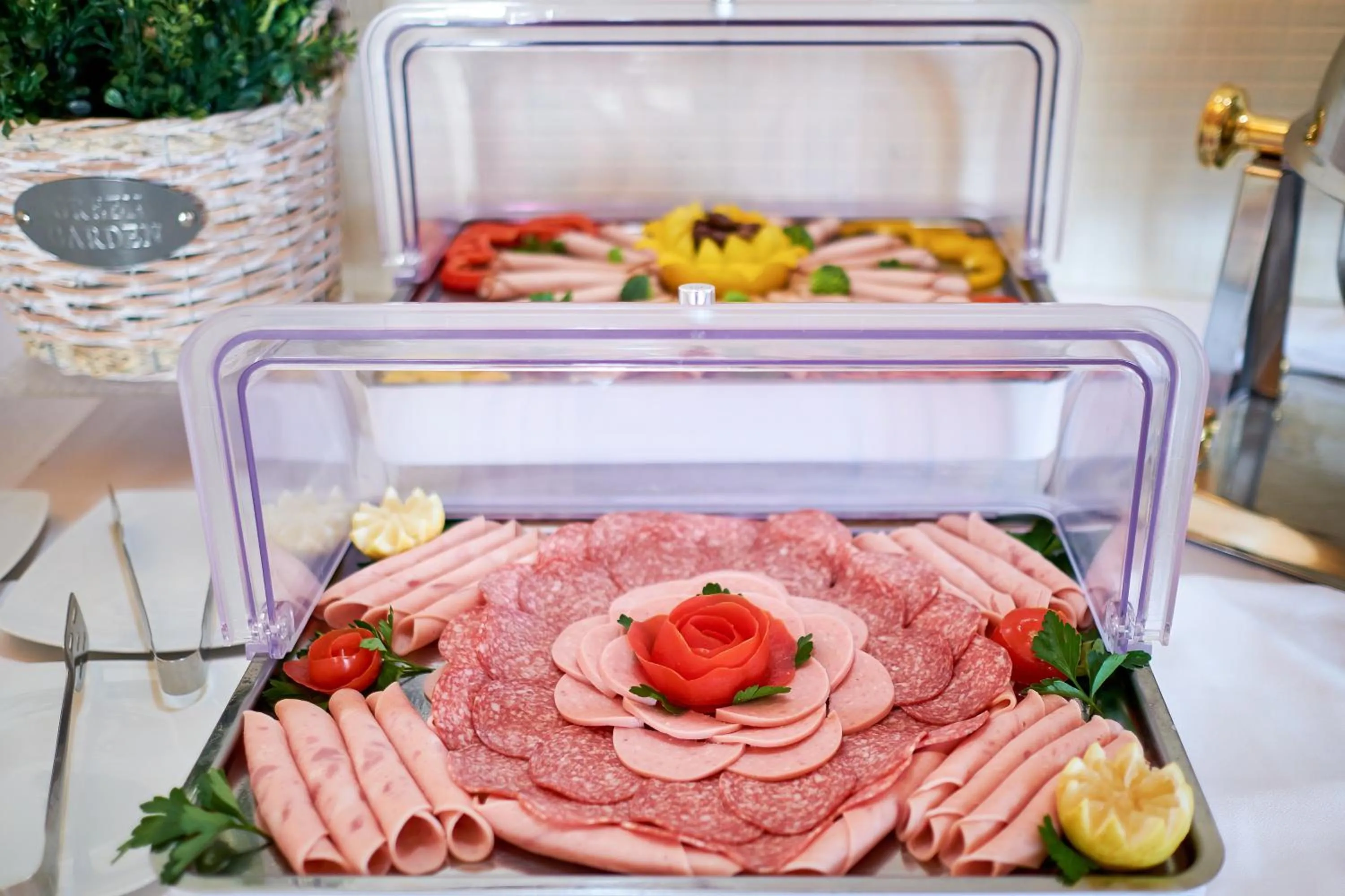 Breakfast in Villa Mare Monte ApartHotel