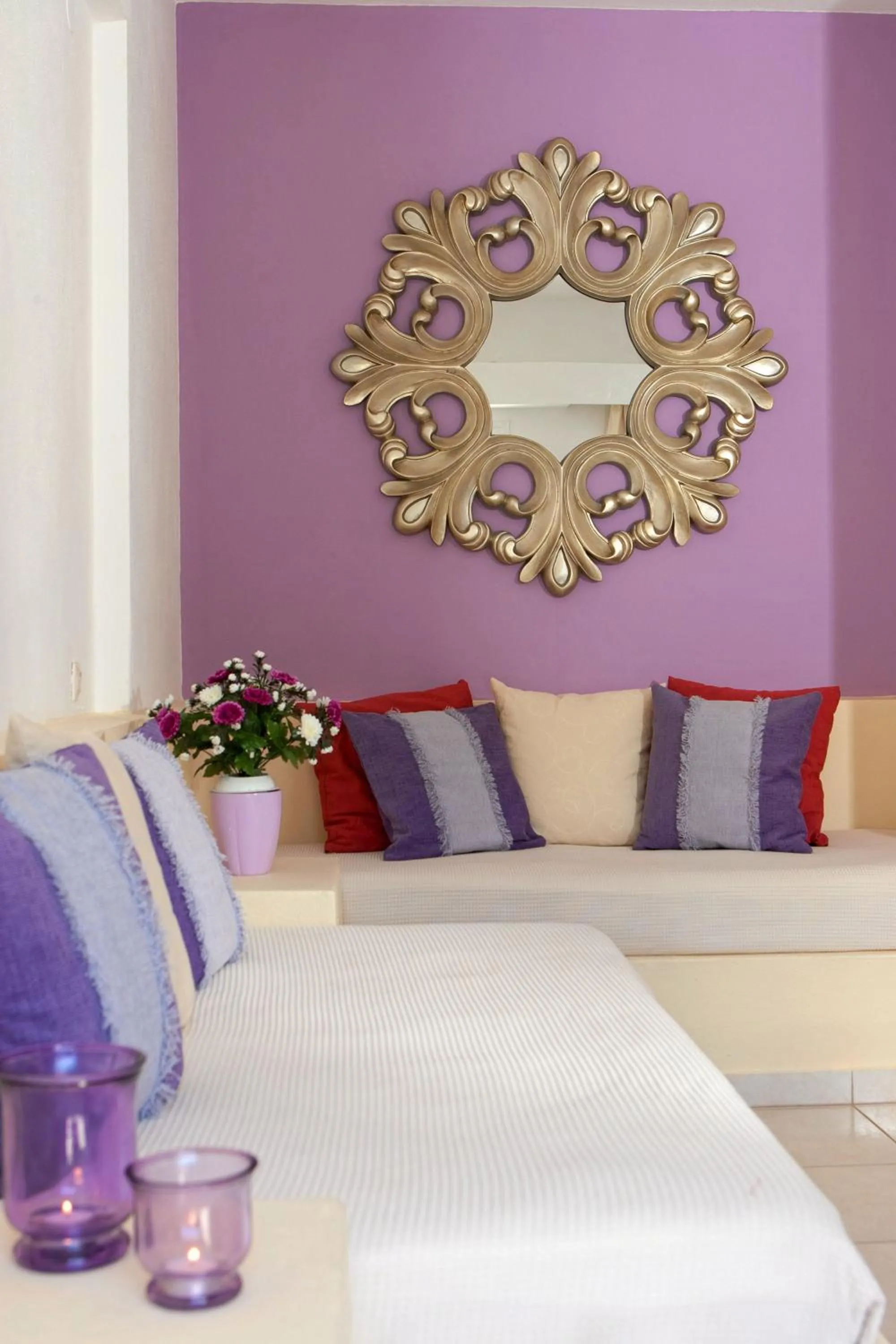 Living room, Bed in Villa Mare Monte ApartHotel