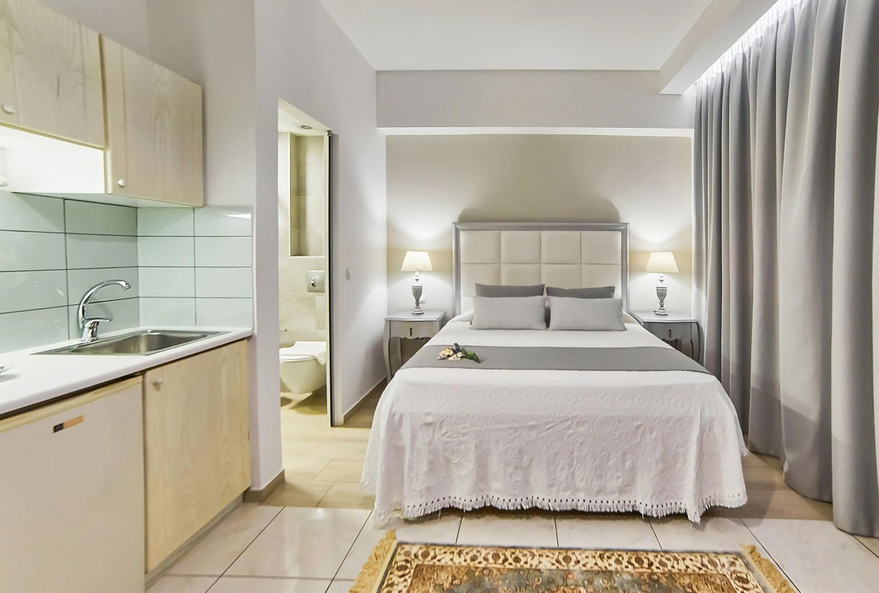 Bedroom, Bed in Villa Mare Monte ApartHotel