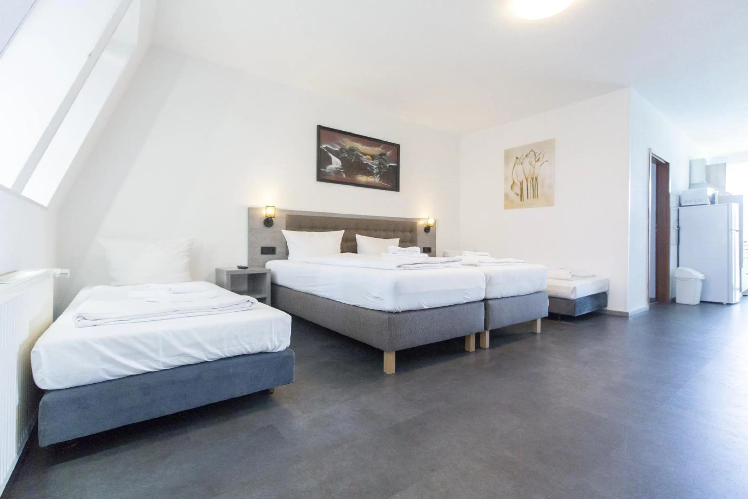 Bedroom, Bed in Hotel-Pension ODIN