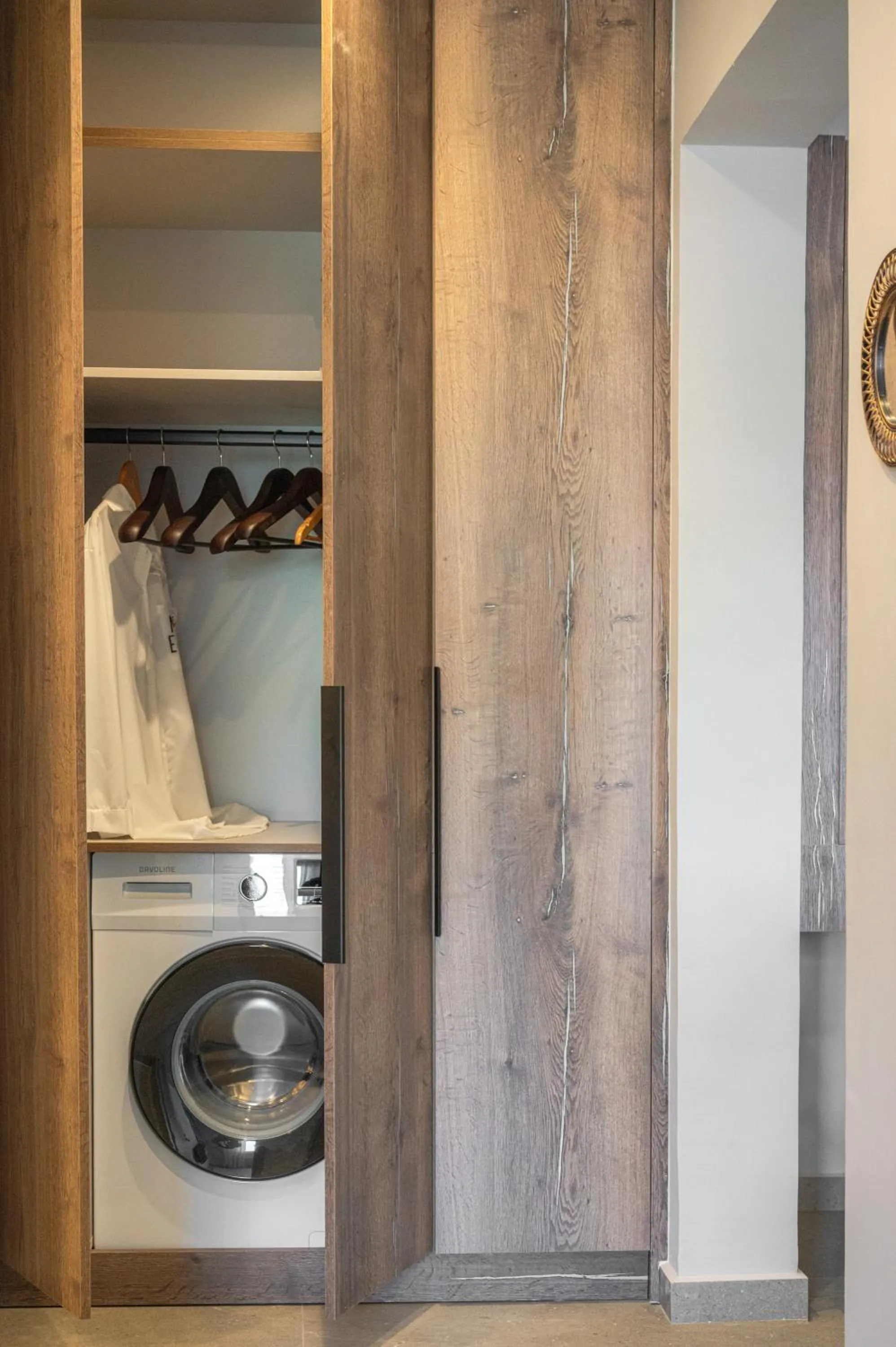 wardrobe in Rosmari Hotel