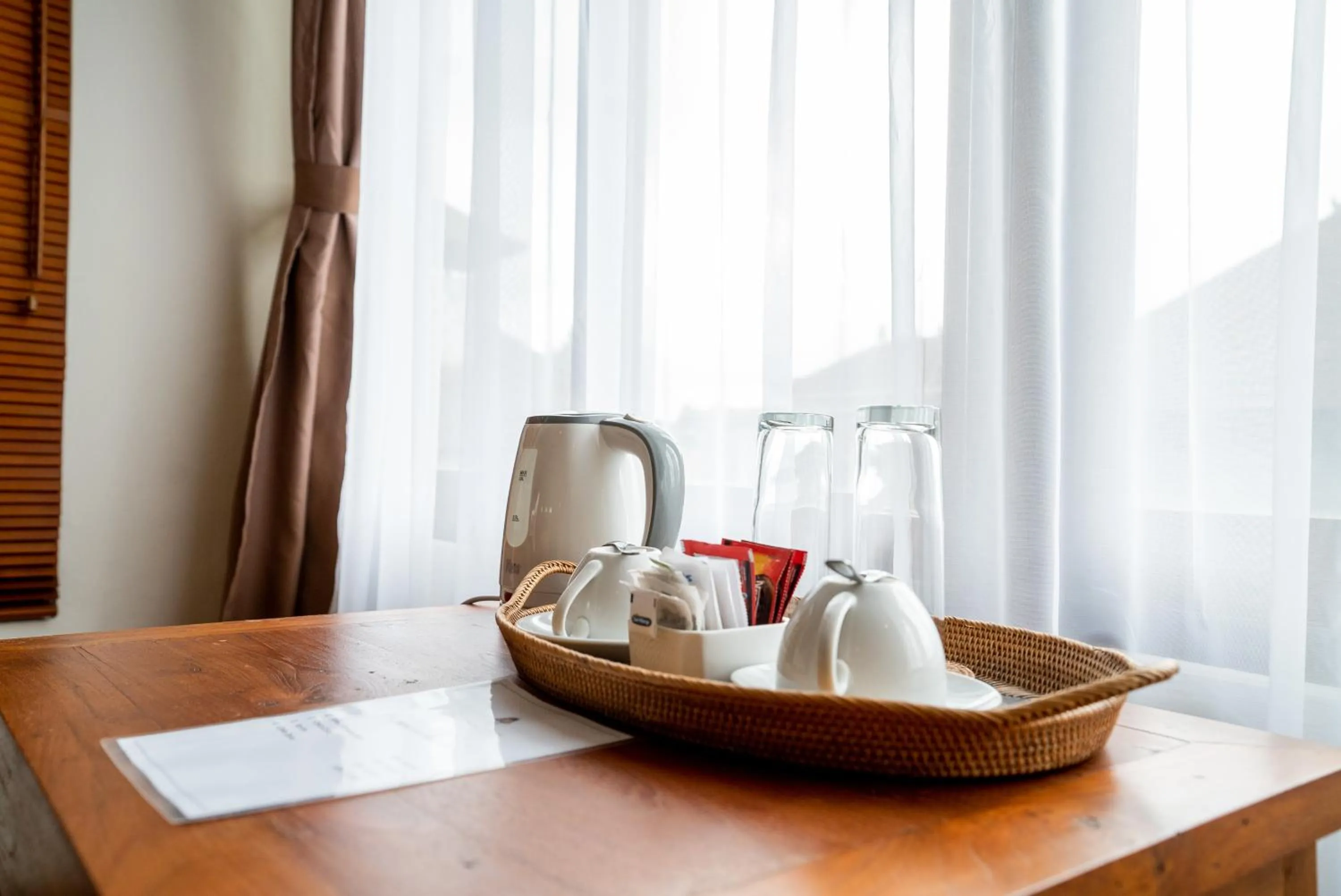 Coffee/tea facilities in Capung Cottages