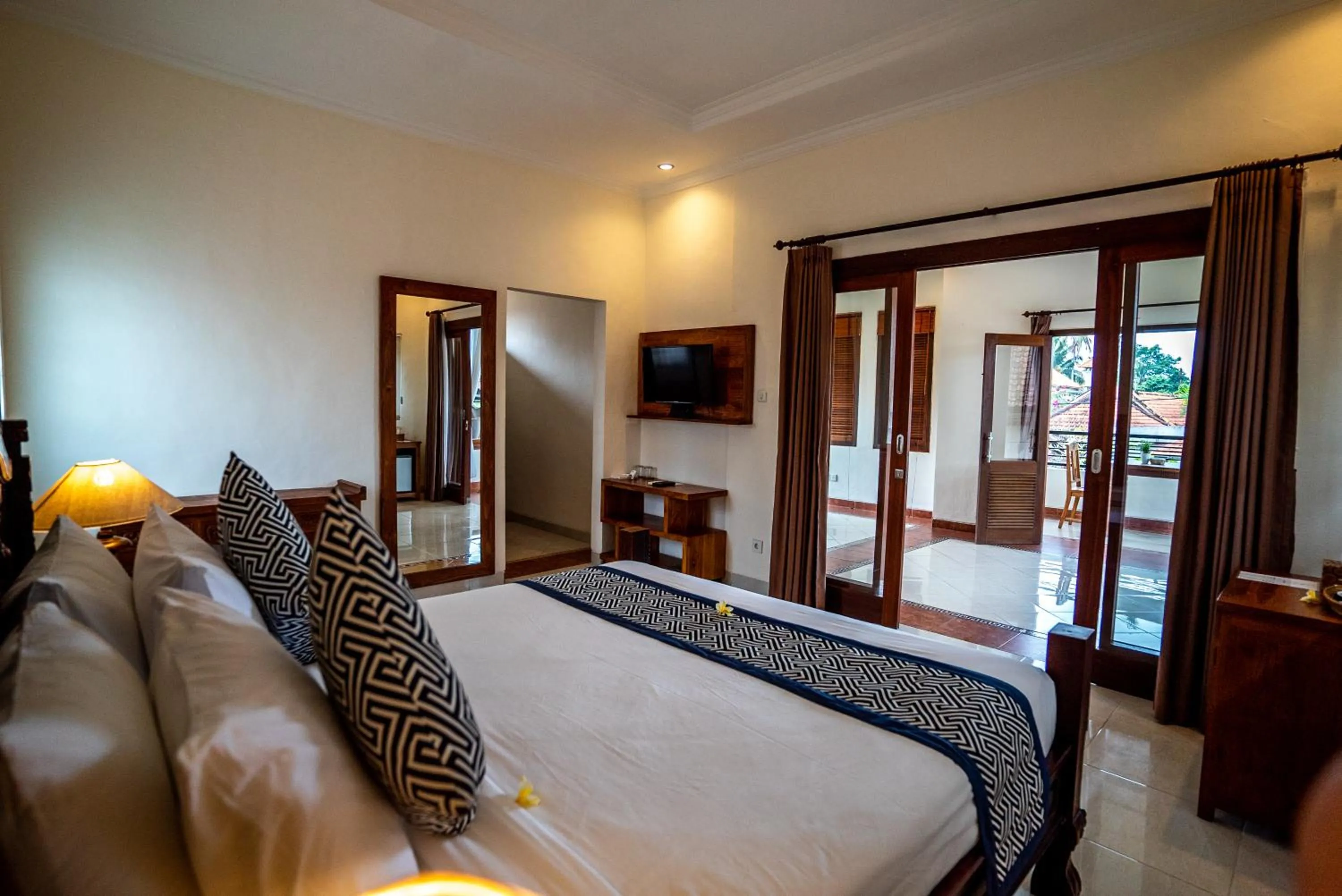 Bed in Capung Cottages