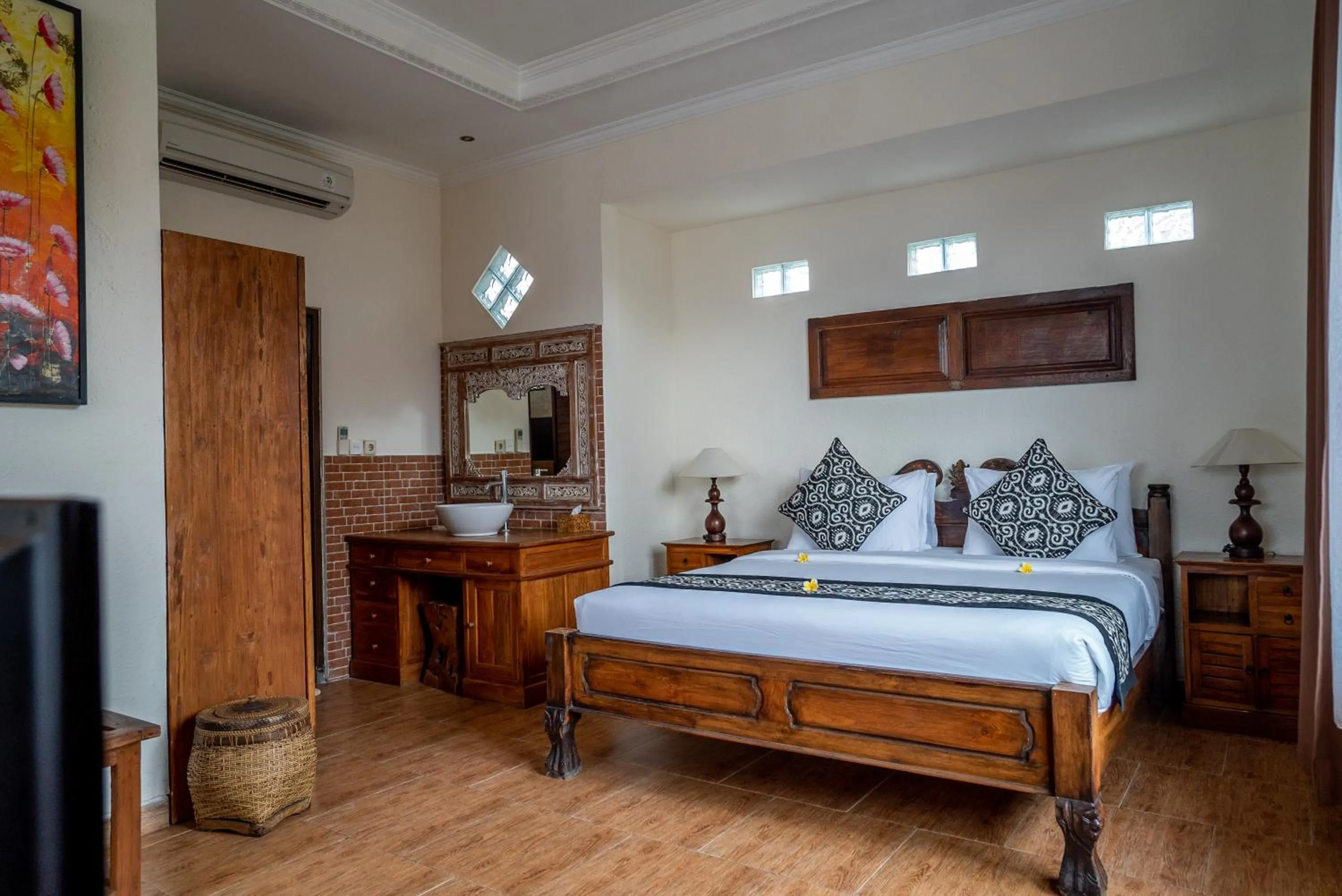 Bed in Capung Cottages