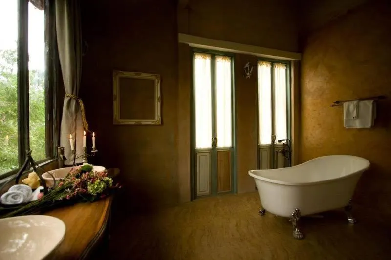 Bathroom in La Toscana