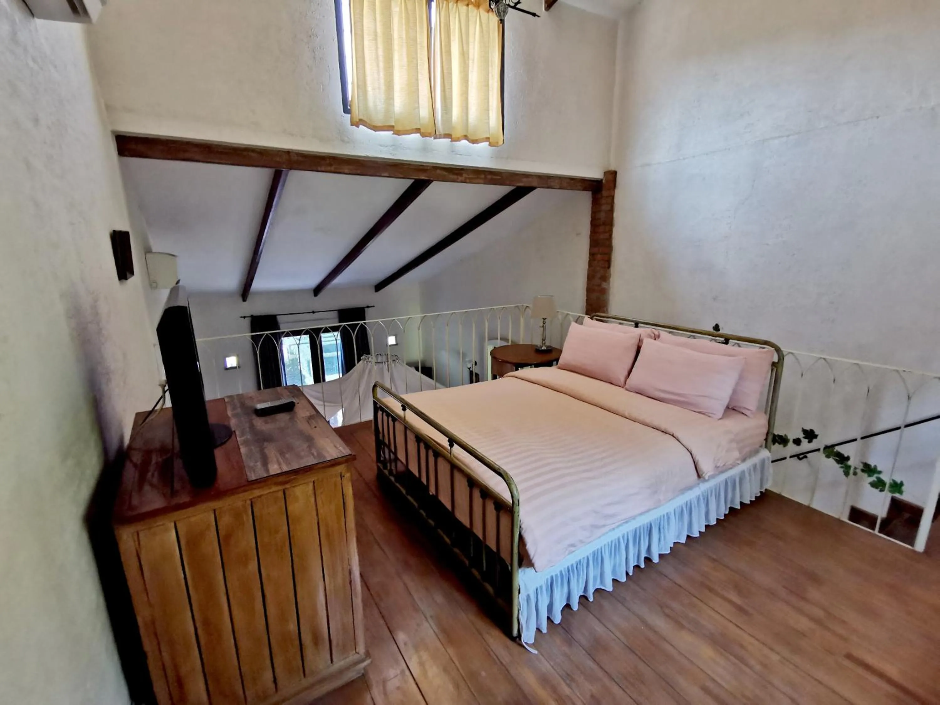 Bed in La Toscana