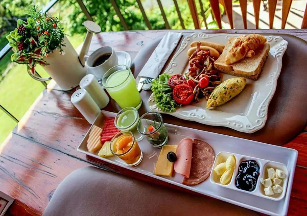 Breakfast in La Toscana