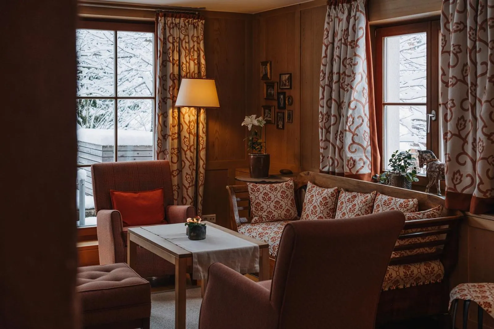Seating area in Hotel Aurora