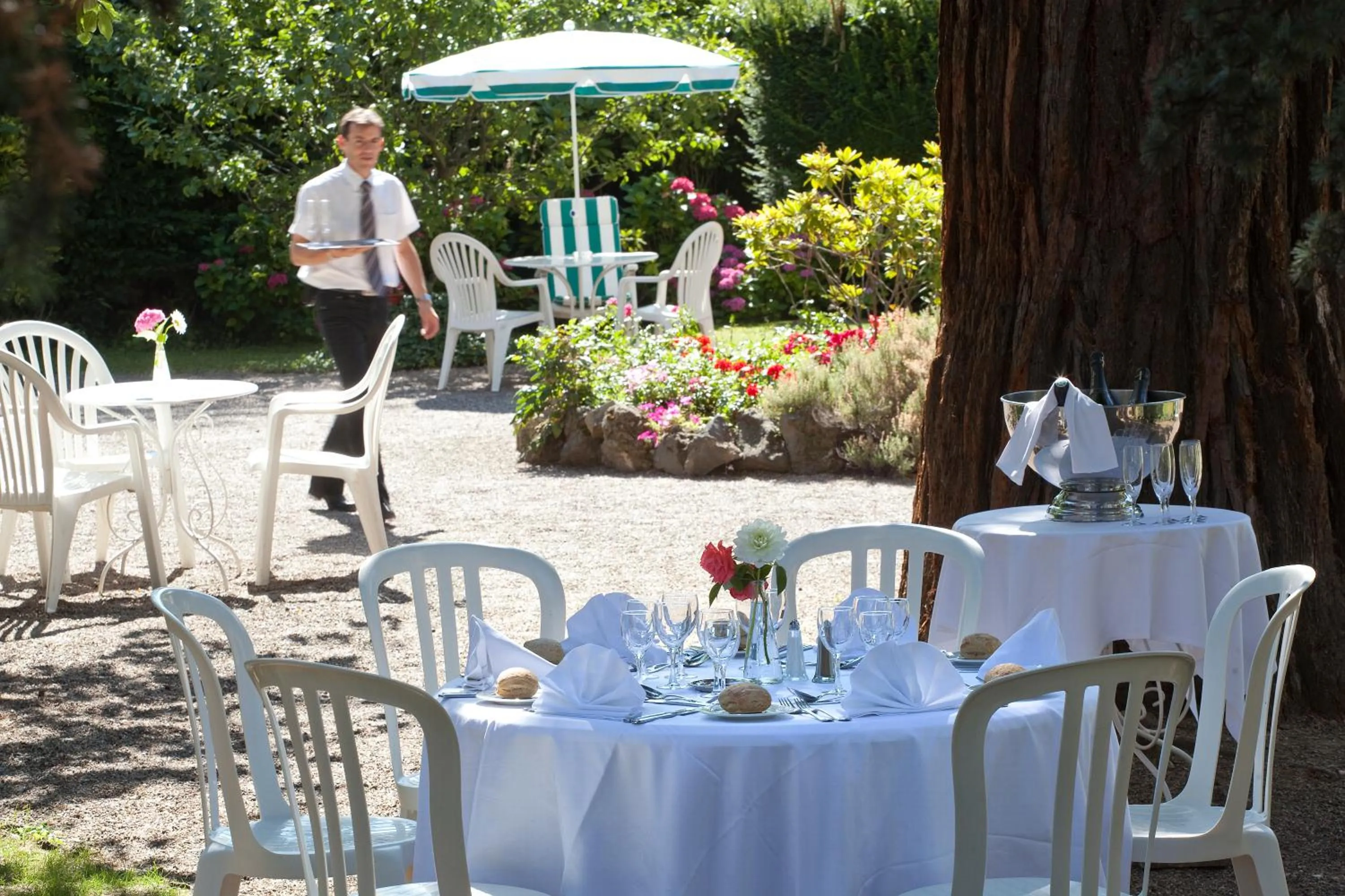 Patio in Logis Hotel Royal Saint-Mart