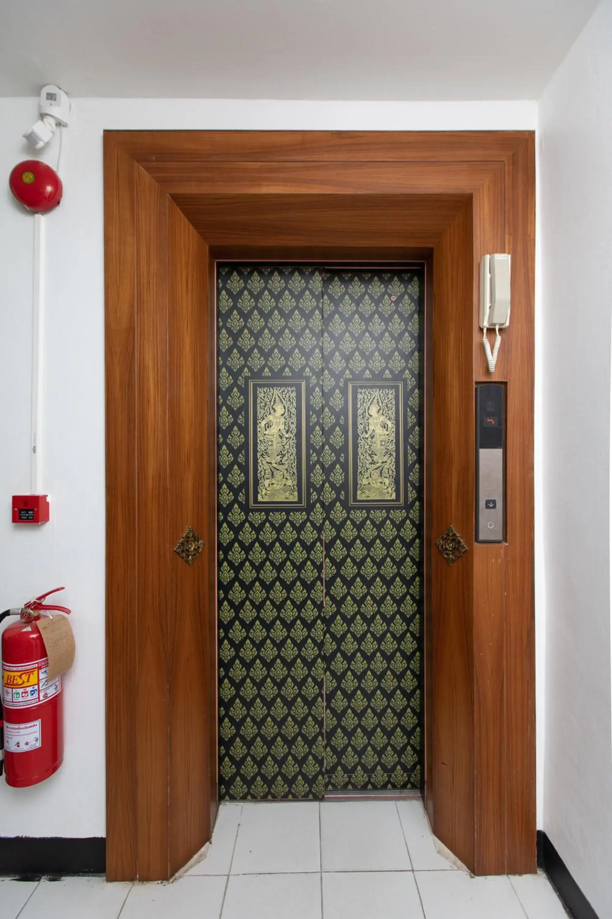 Facade/entrance in Hotel Sole Facade/entrance in Hotel Sole