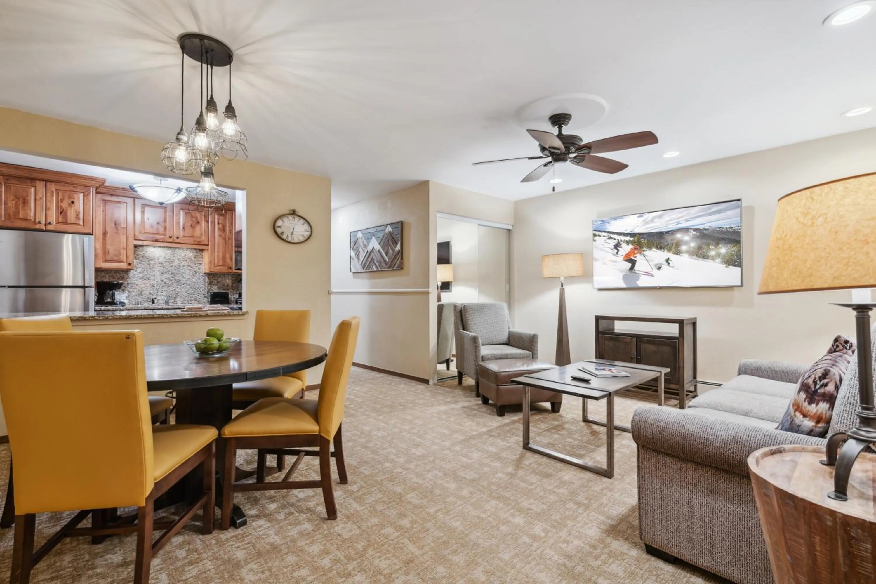 Kitchen or kitchenette in Eagle Point Resort