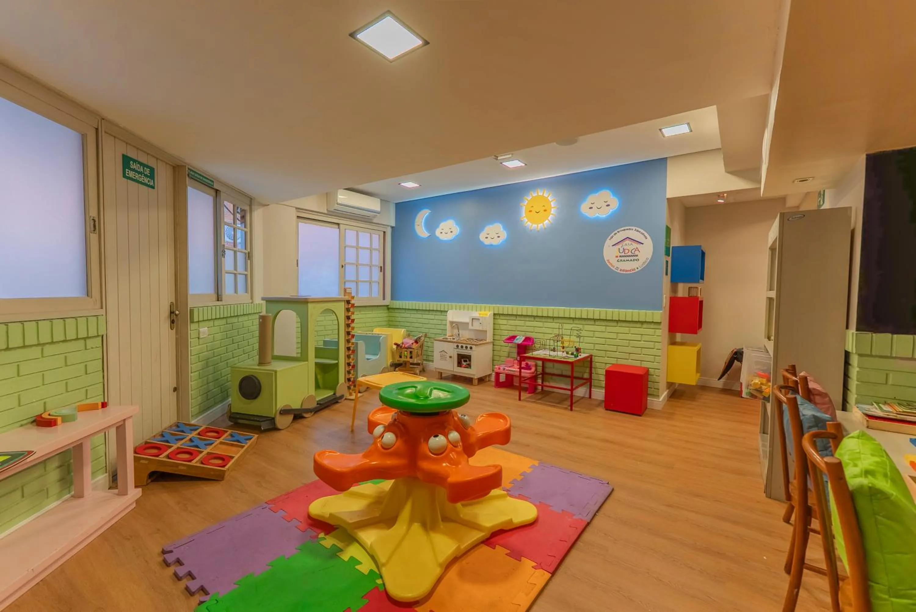 children in Hotel Laghetto Gramado