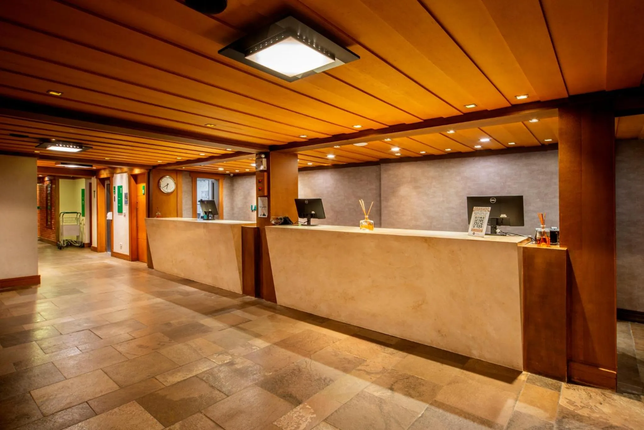 Lobby or reception in Hotel Laghetto Gramado