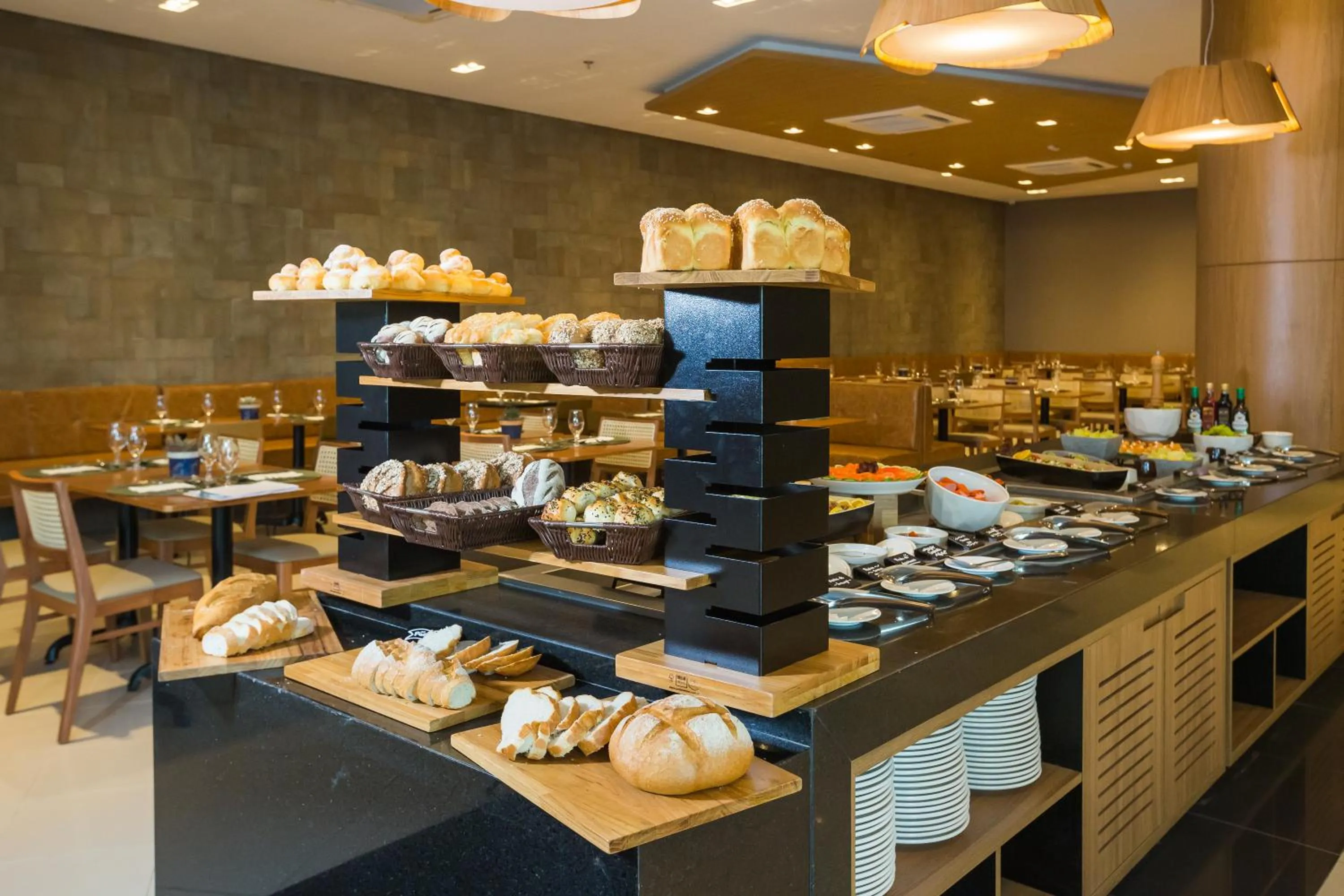 Meals in Cyan Resort by Atlantica