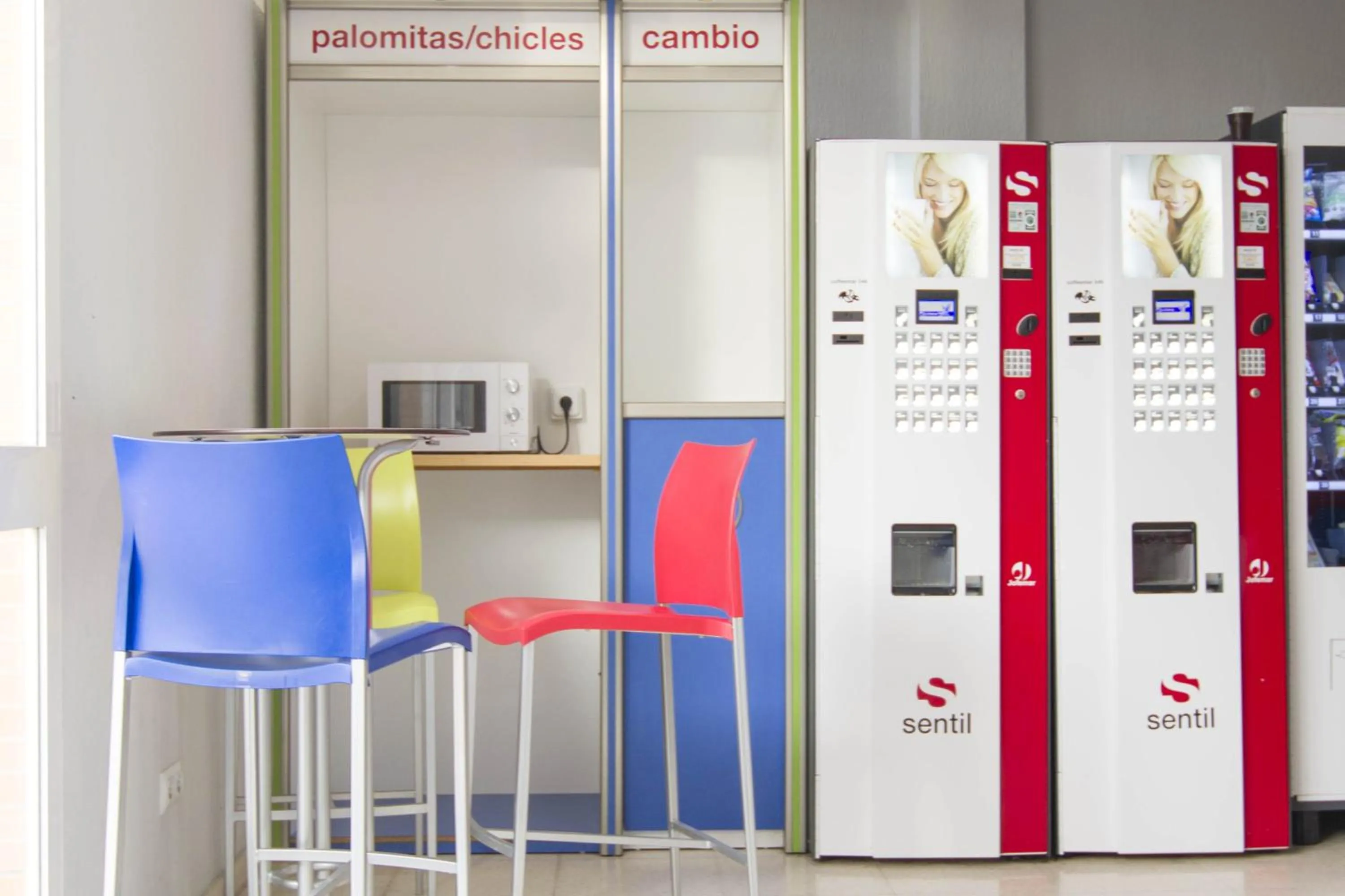 Food in Albergue Inturjoven Sevilla