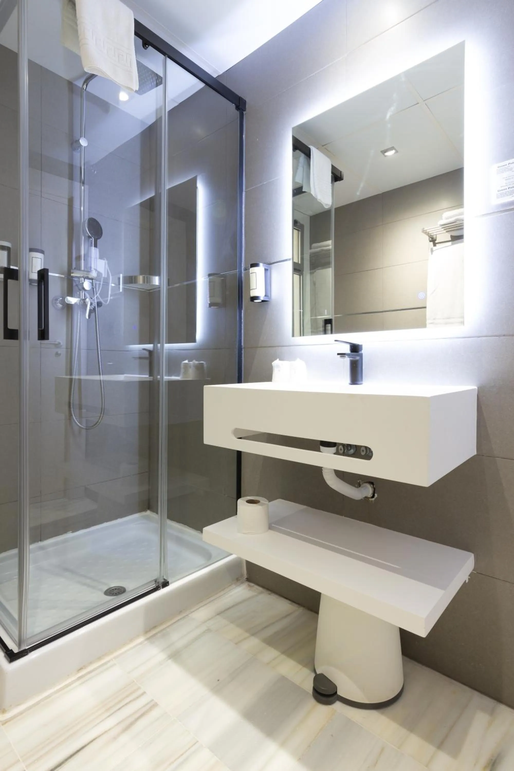 Bathroom in Hotel La Milagrosa