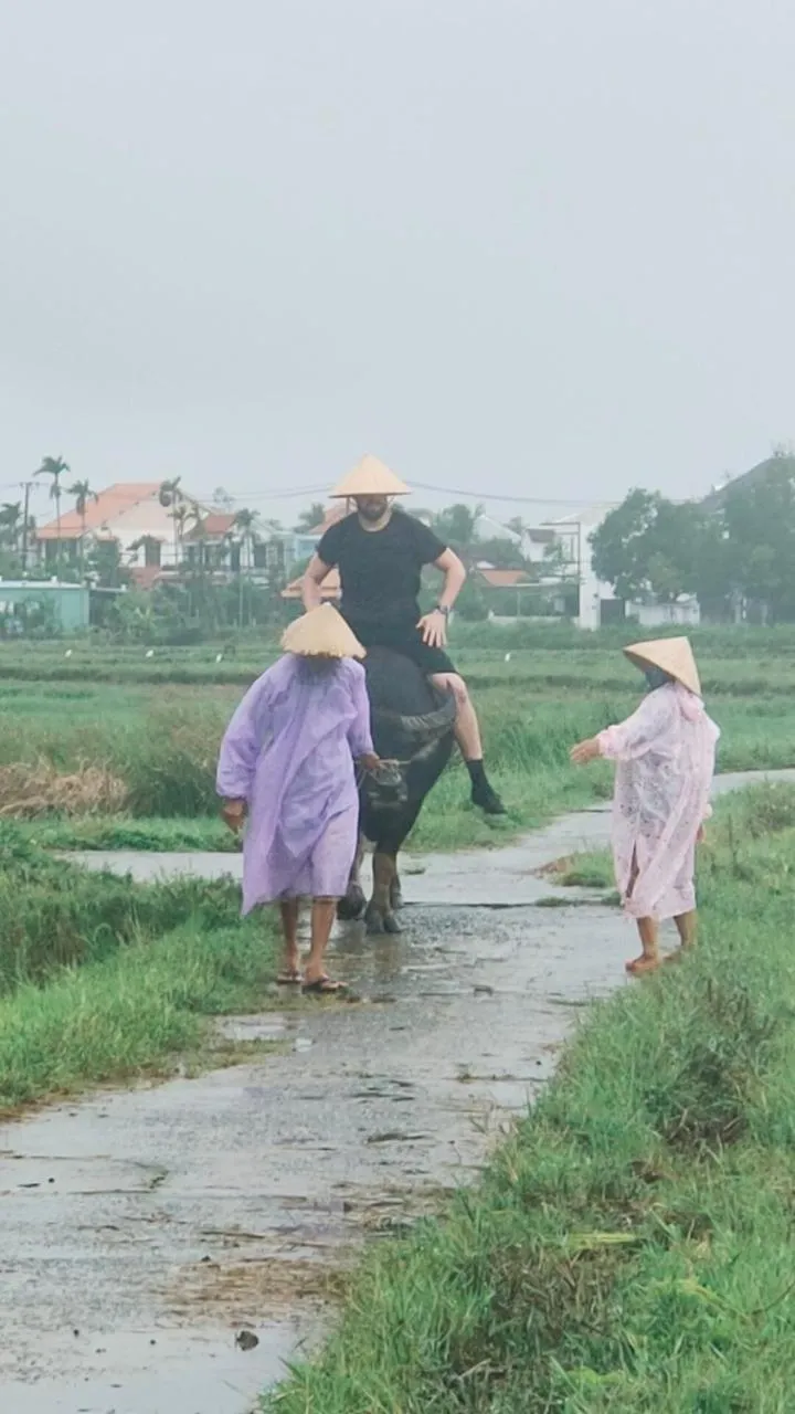 People in Cuong Thinh Homestay
