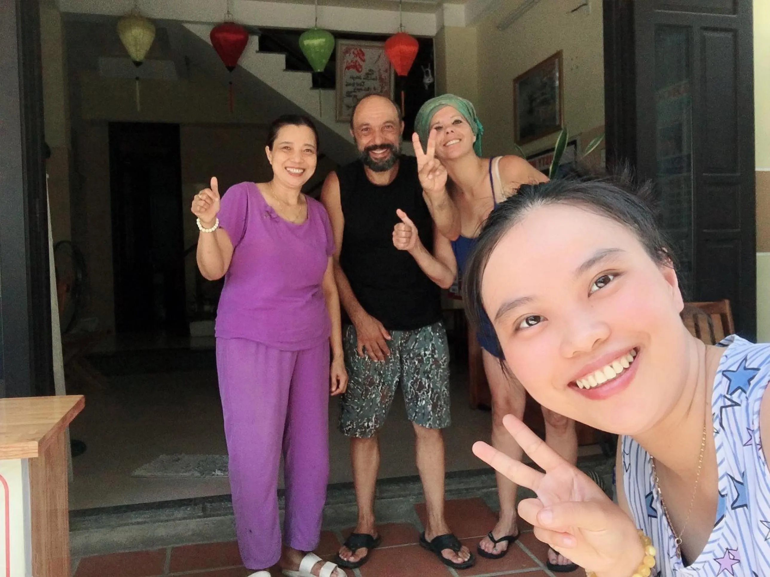 group of guests in Cuong Thinh Homestay