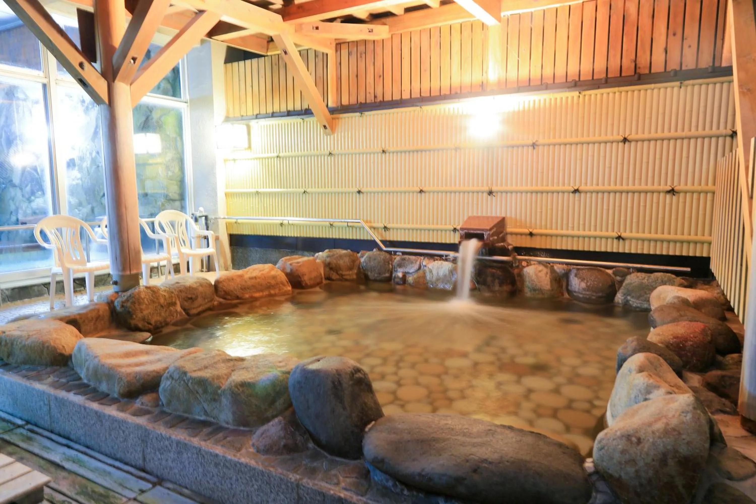 Hot Spring Bath in Tango Onsen Hashiudosou