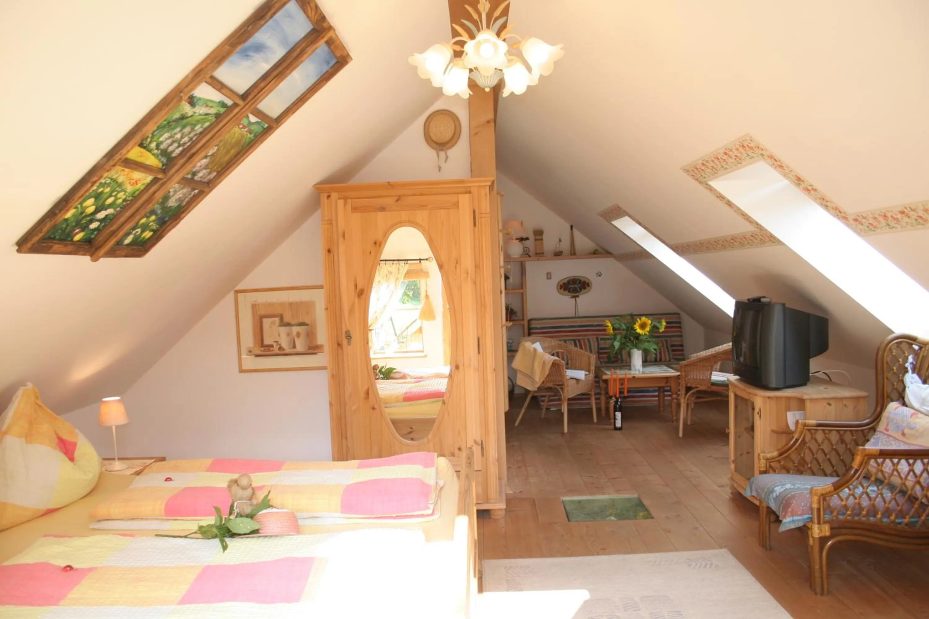 Photo of the whole room, Bed in FerienAppartments Landhaus FühlDichWohl