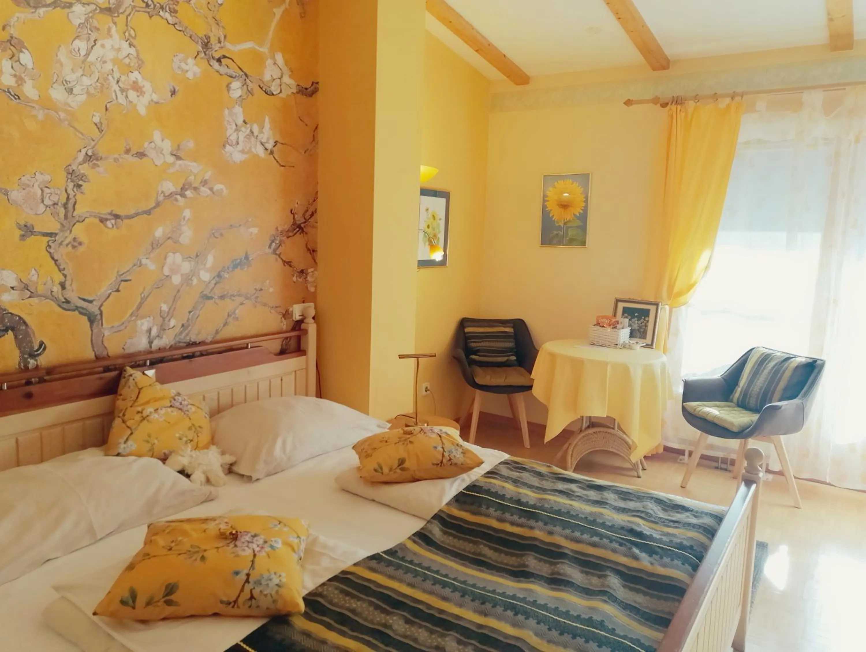 Bed in FerienAppartments Landhaus FühlDichWohl