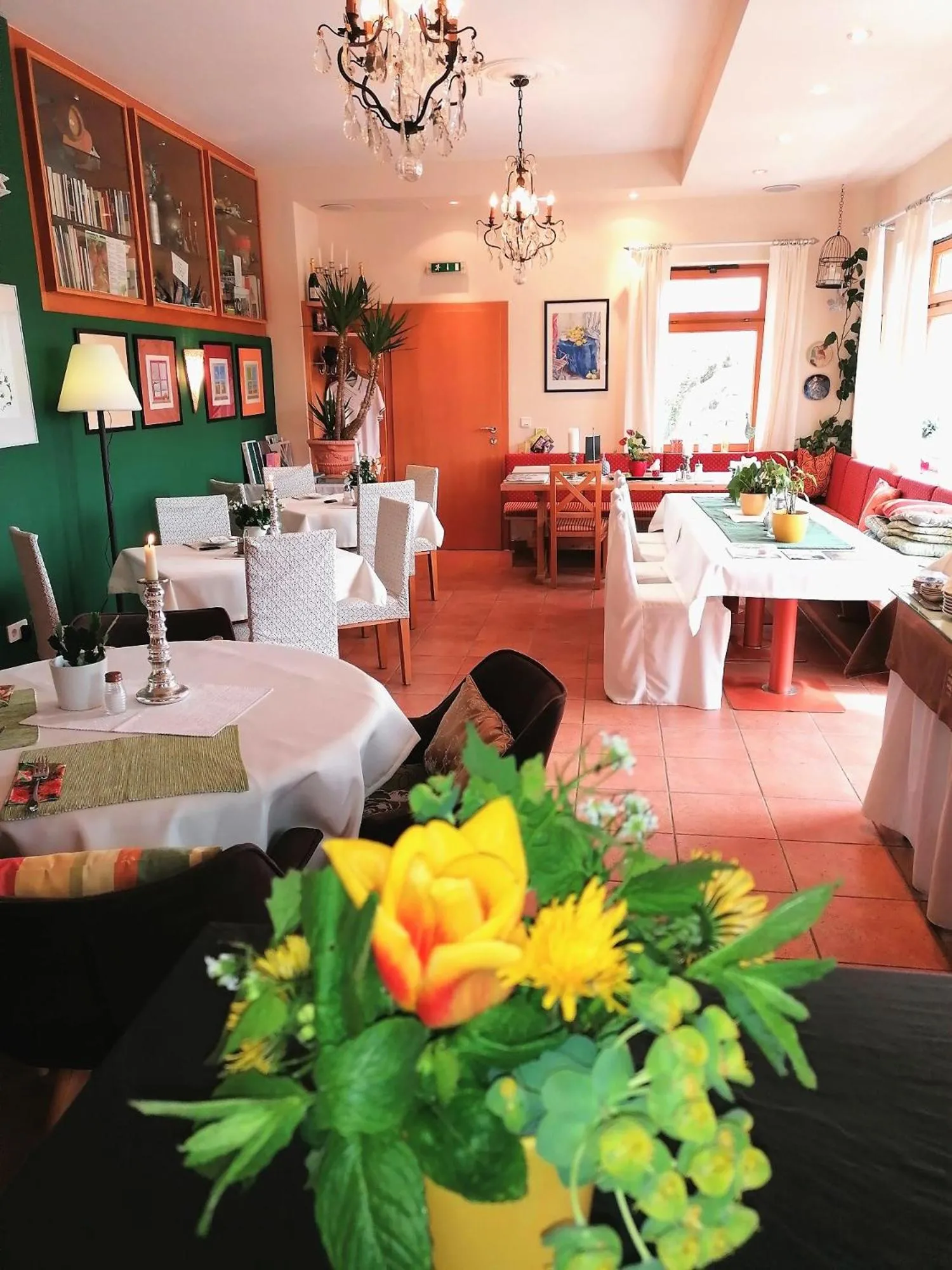 Restaurant/places to eat in FerienAppartments Landhaus FühlDichWohl