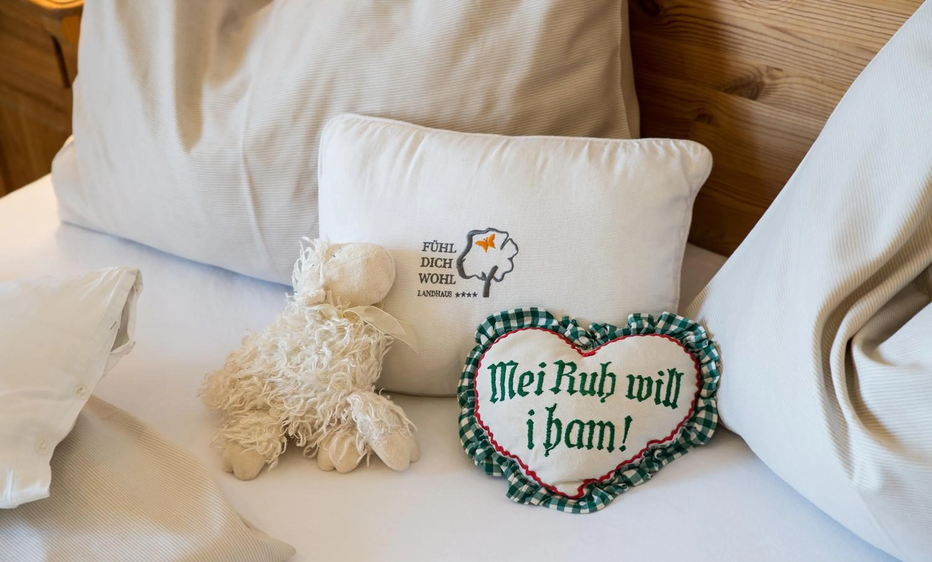 Bedroom, Bed in FerienAppartments Landhaus FühlDichWohl