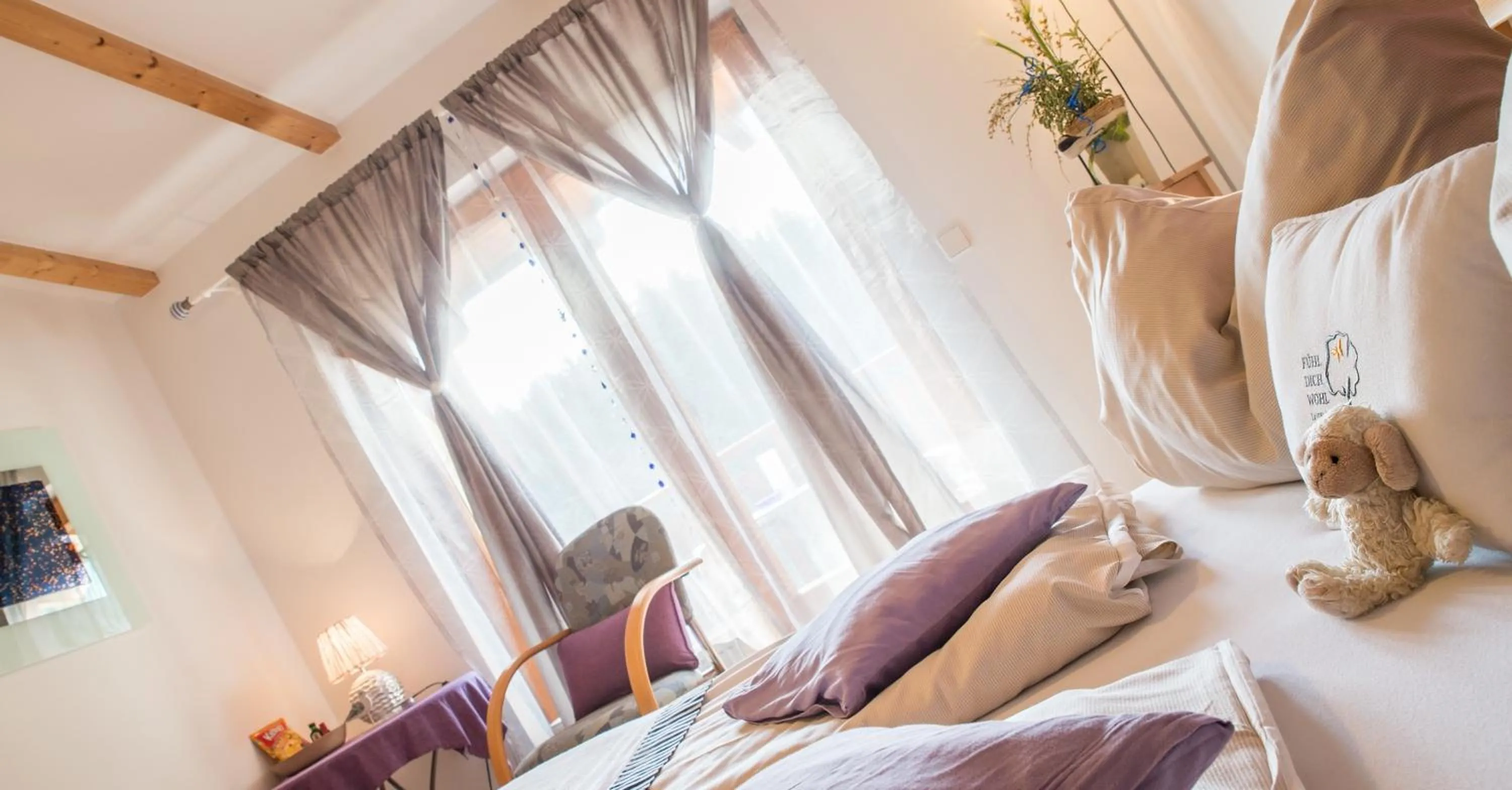 Bedroom, Bed in FerienAppartments Landhaus FühlDichWohl