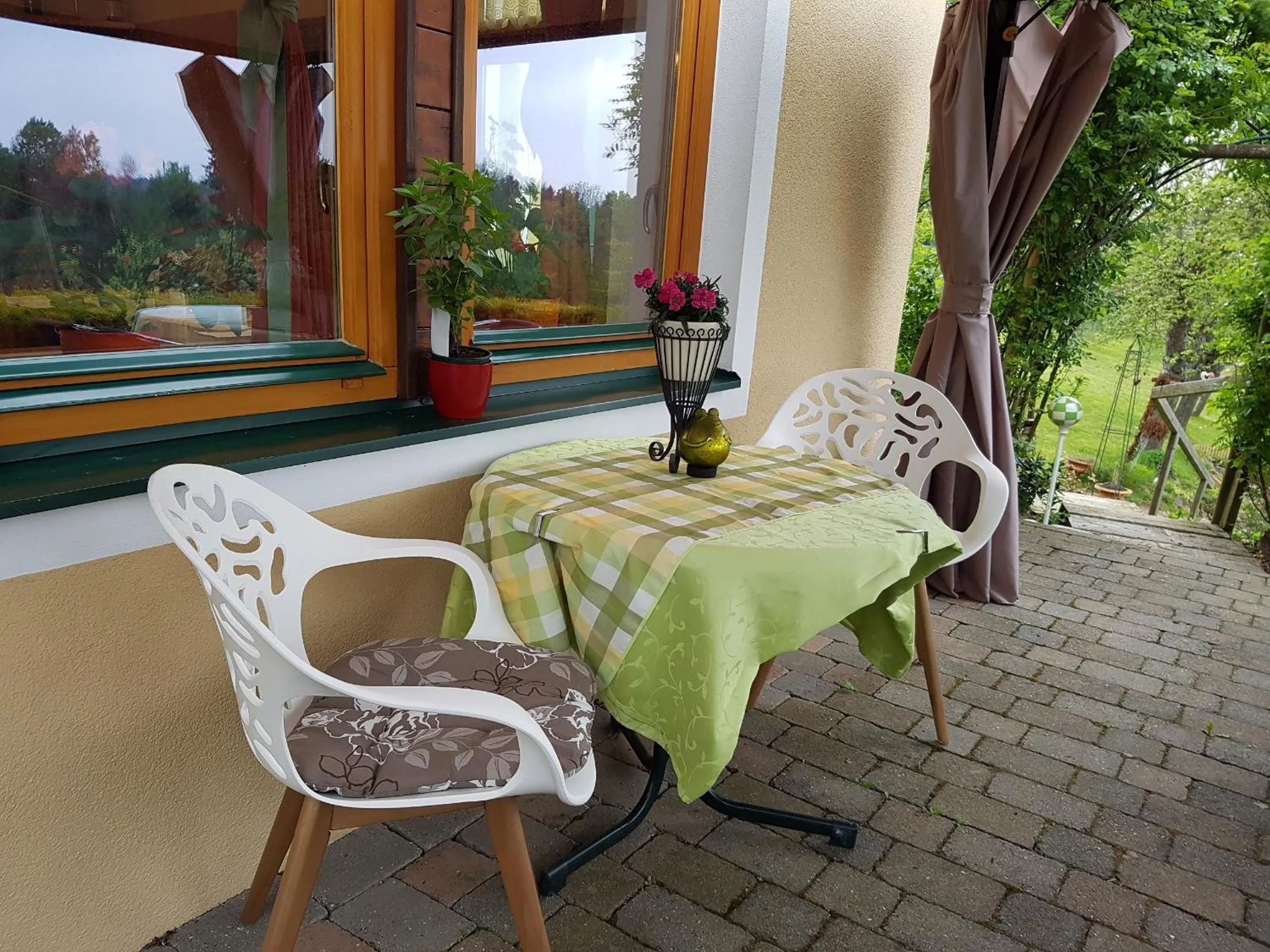 Restaurant/places to eat in FerienAppartments Landhaus FühlDichWohl