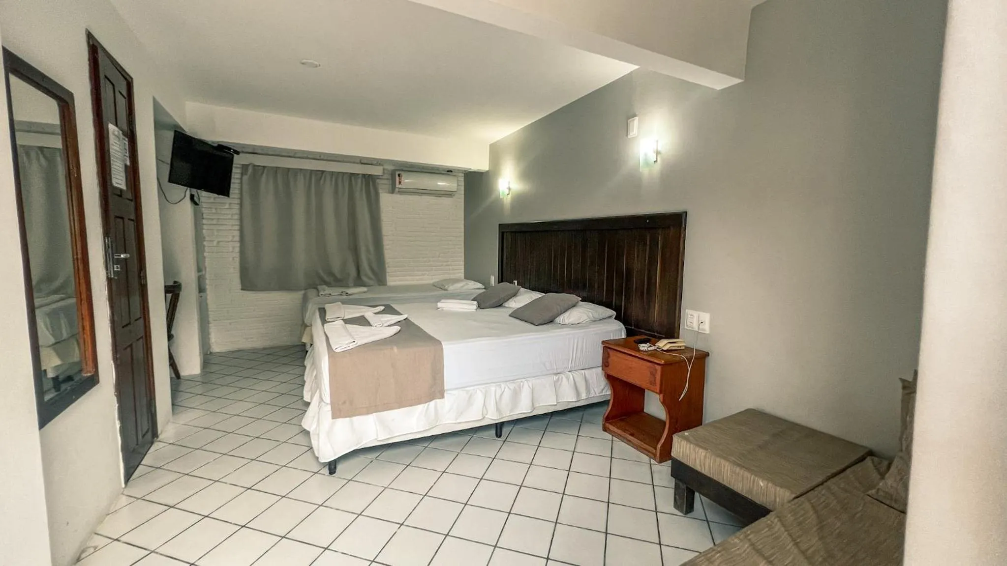 Bed in Falésia Praia Hotel