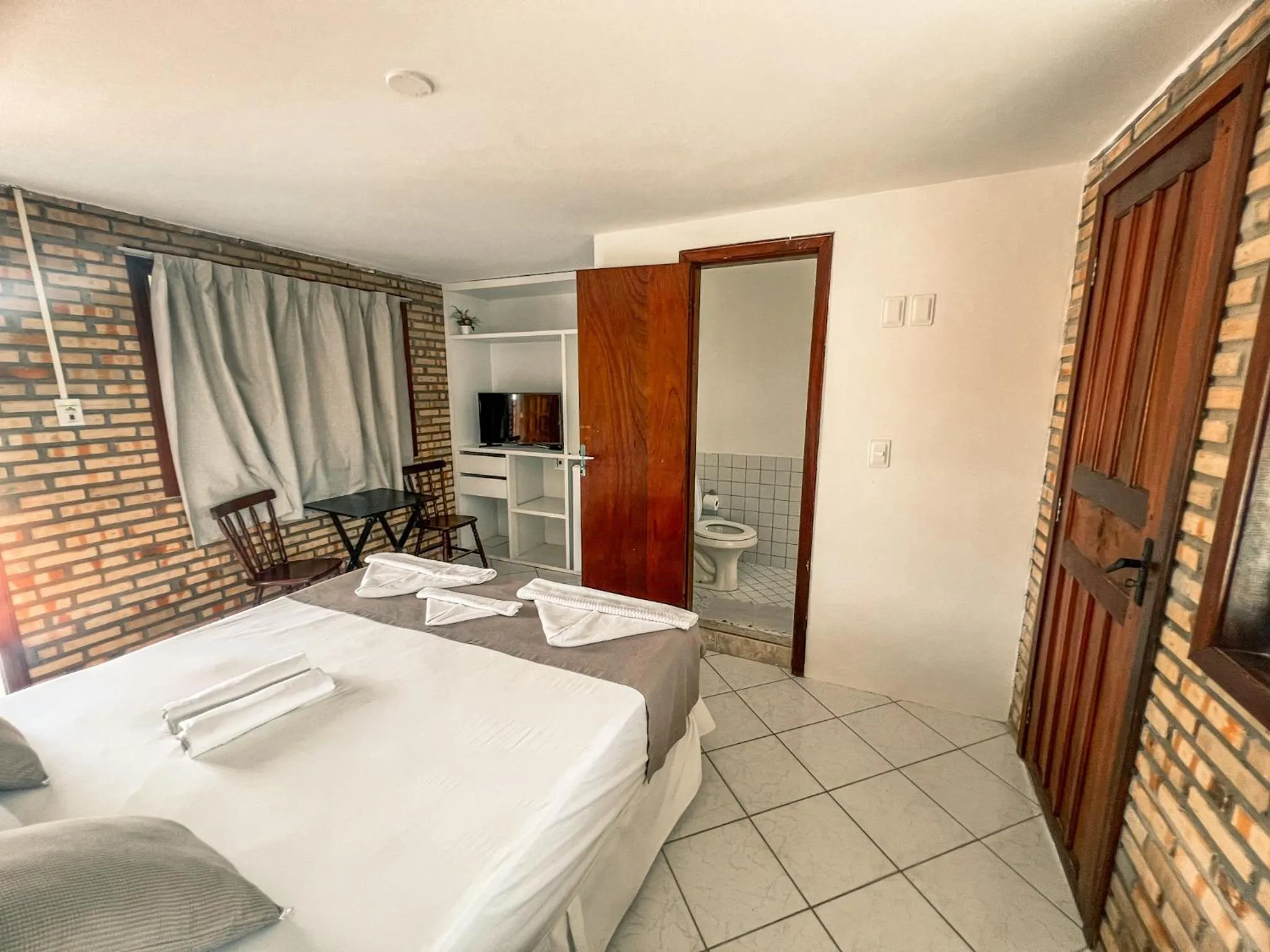 Bed in Falésia Praia Hotel