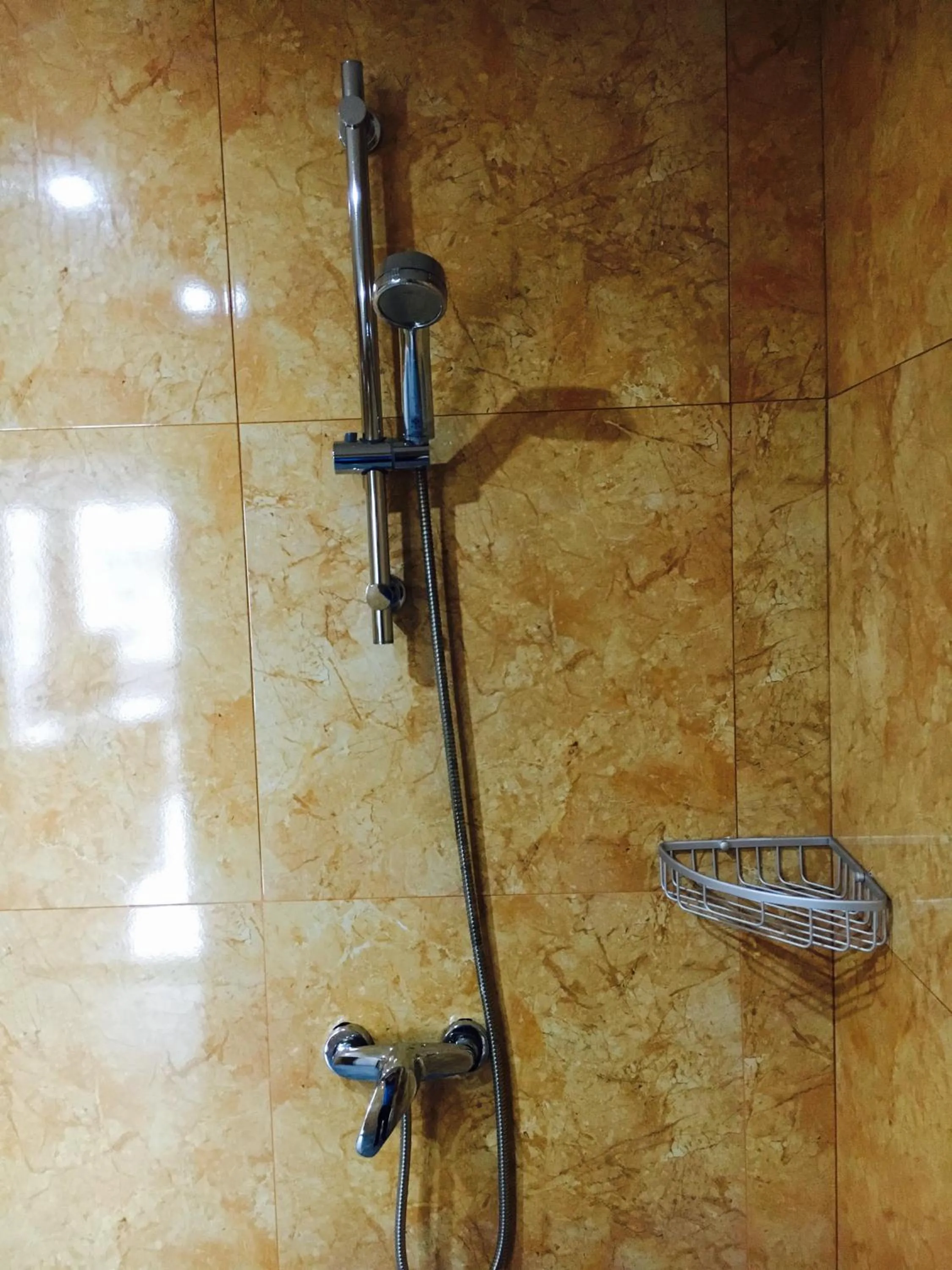 Shower in 99hotel