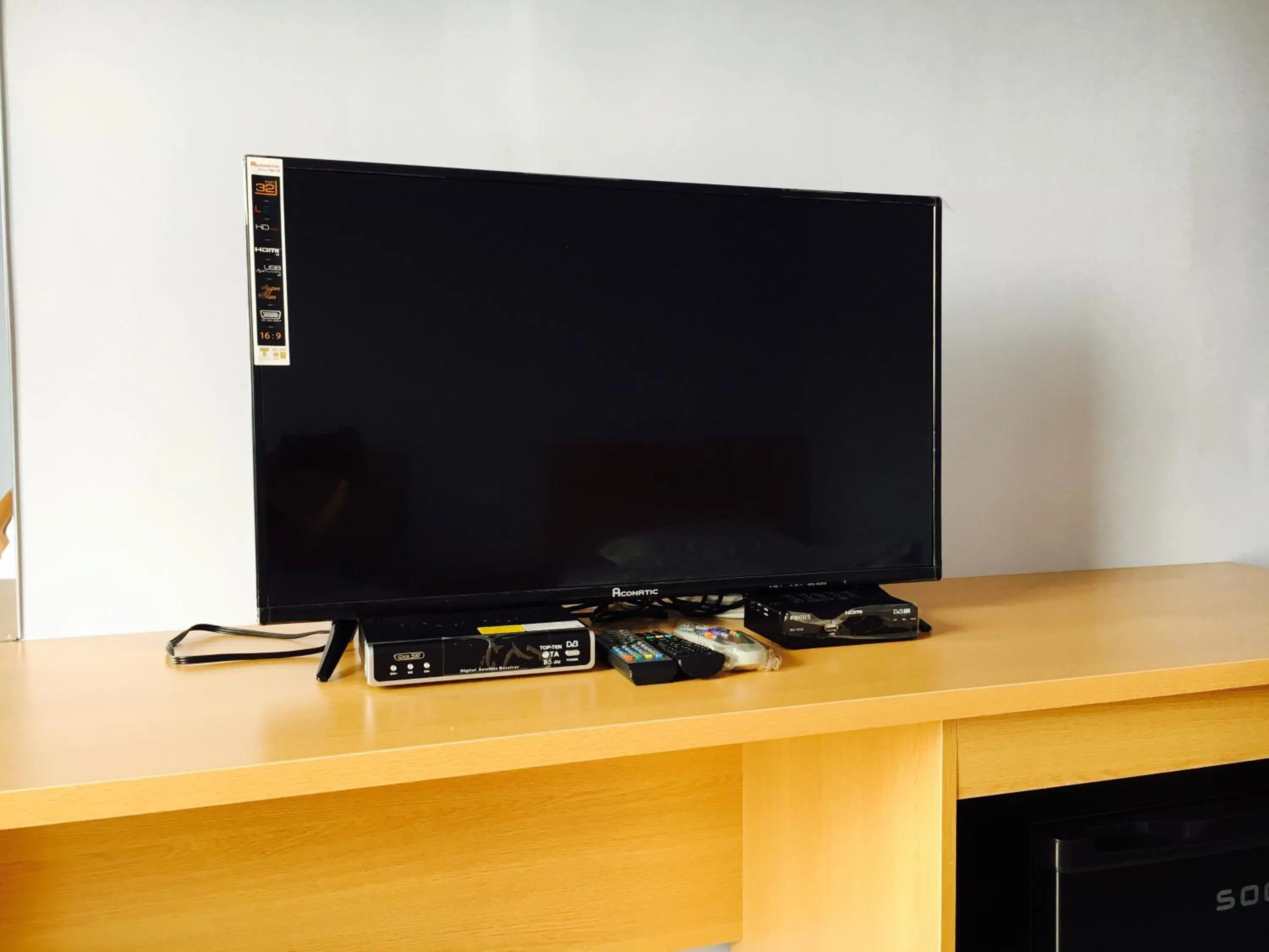 TV and multimedia in 99hotel