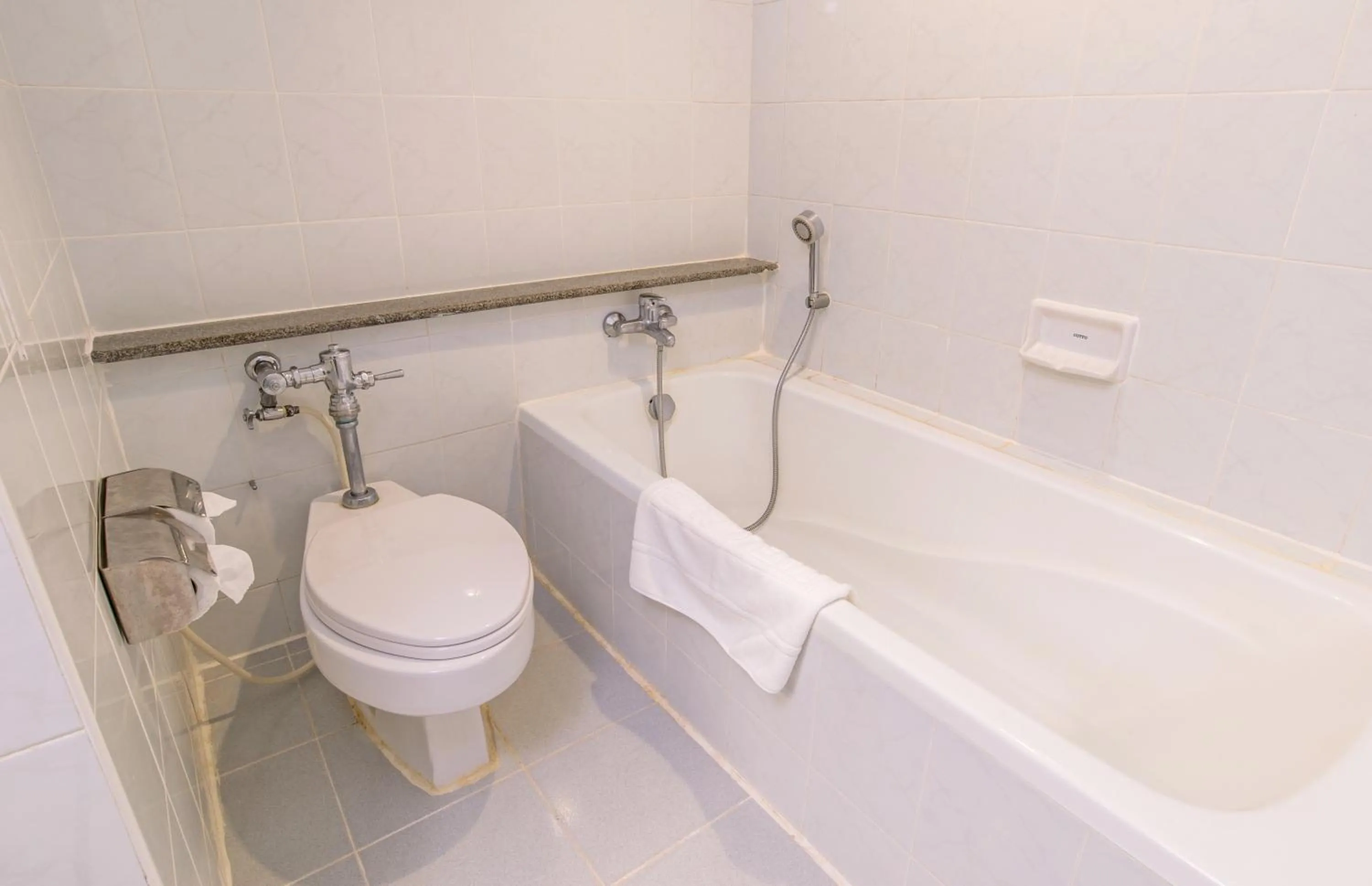 Bathroom in Maritime Park And Spa Resort