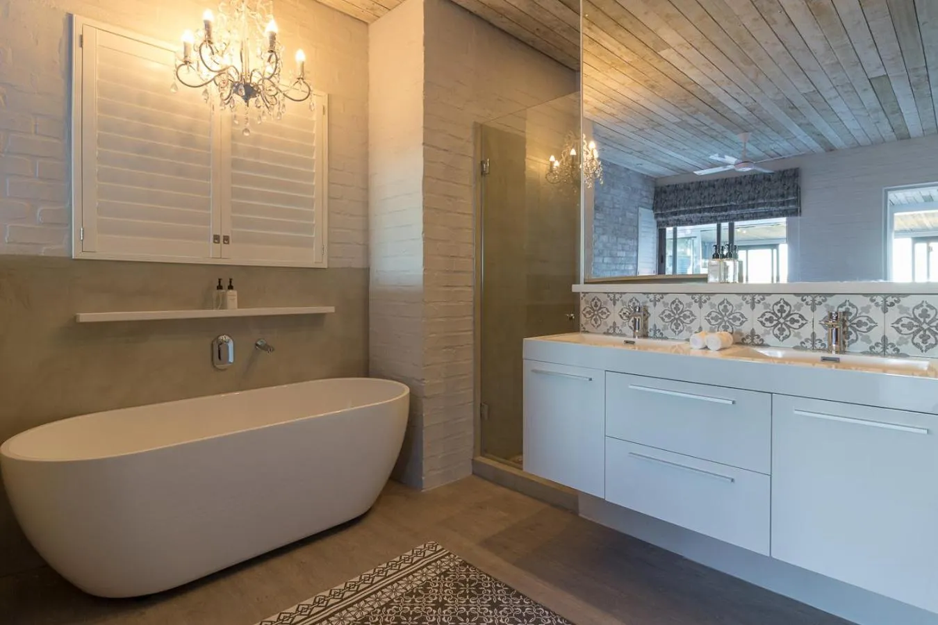 Bathroom in The Quarter Deck