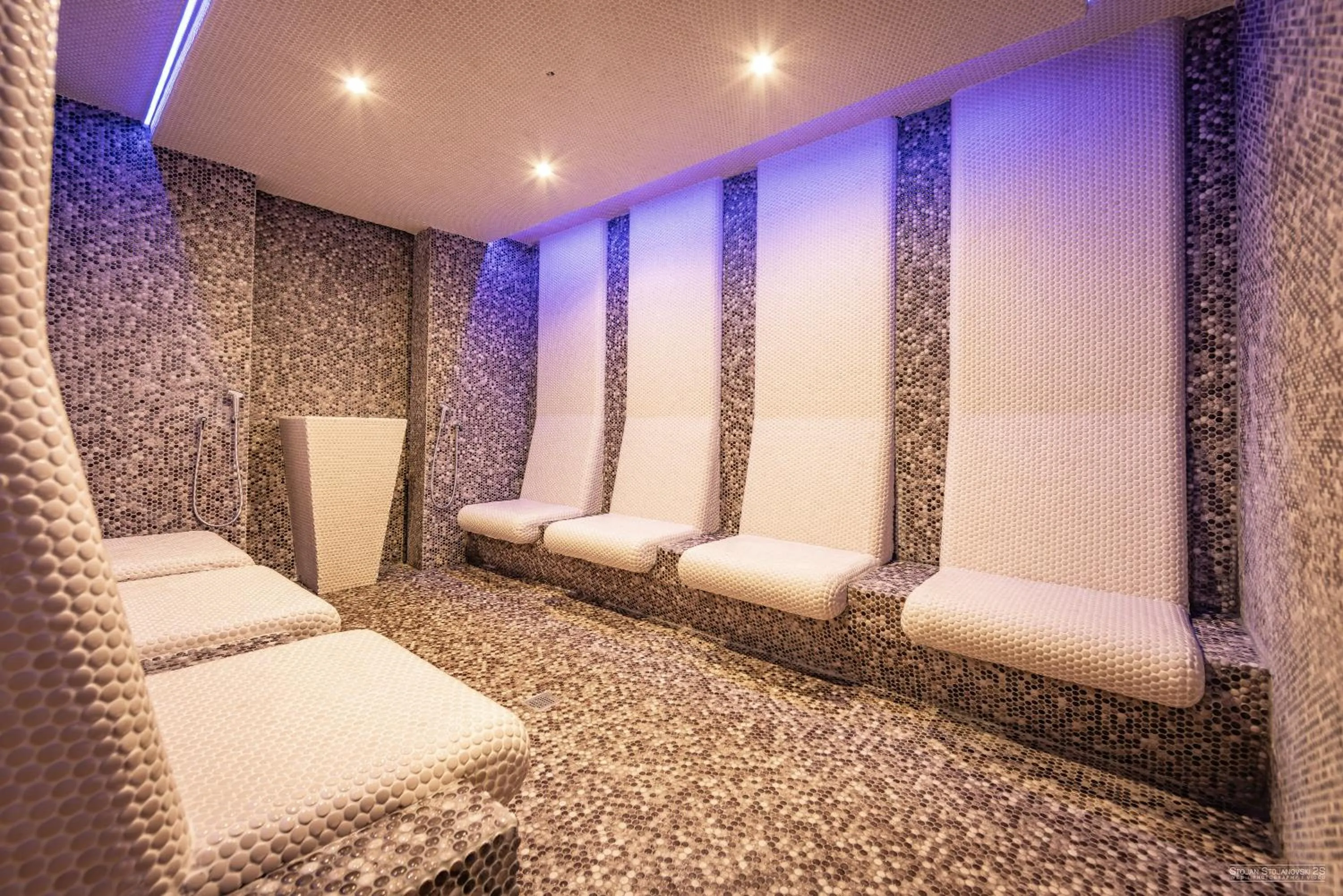 Steam room in Laki Hotel & Spa