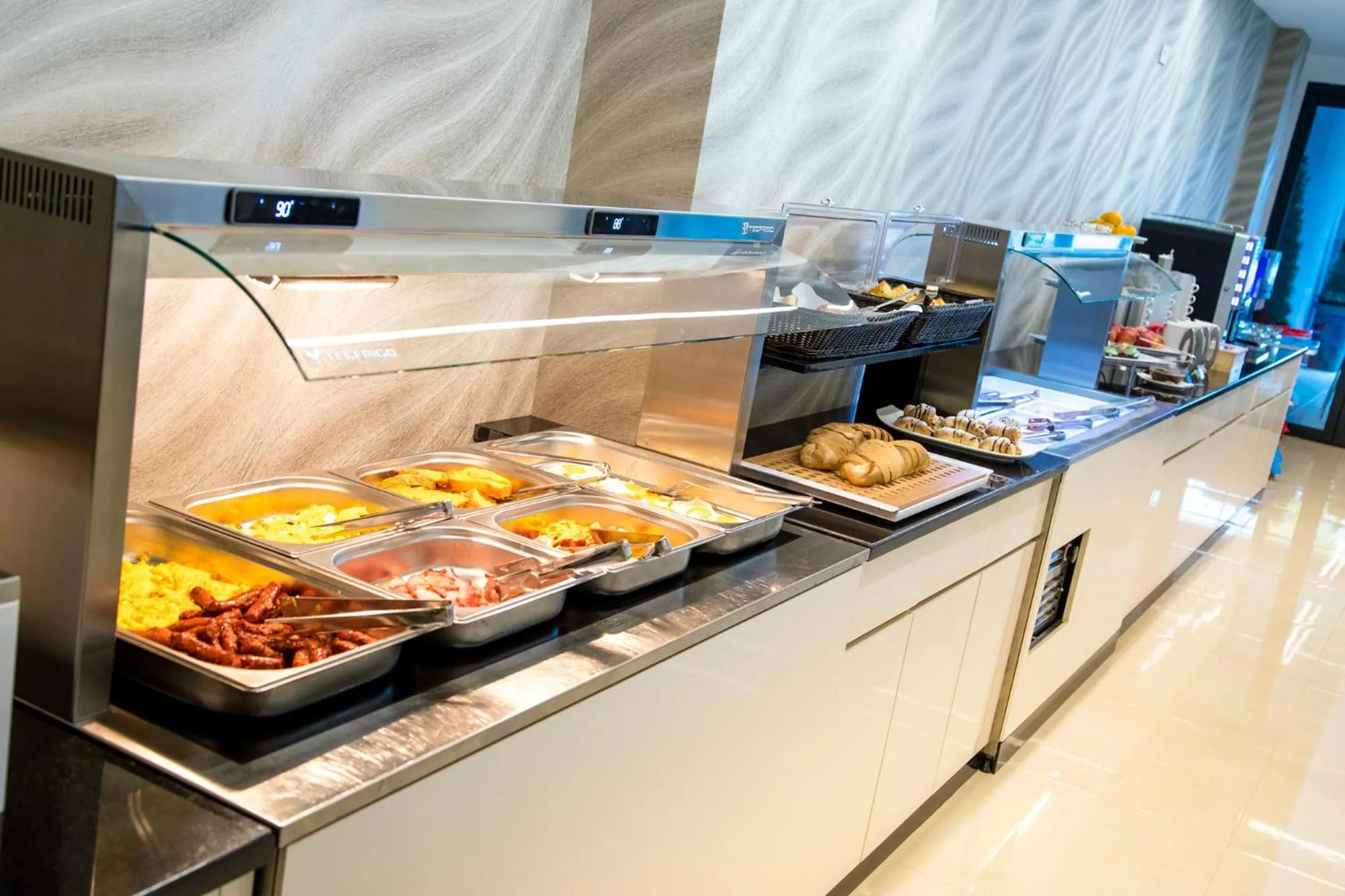 Breakfast in Laki Hotel & Spa