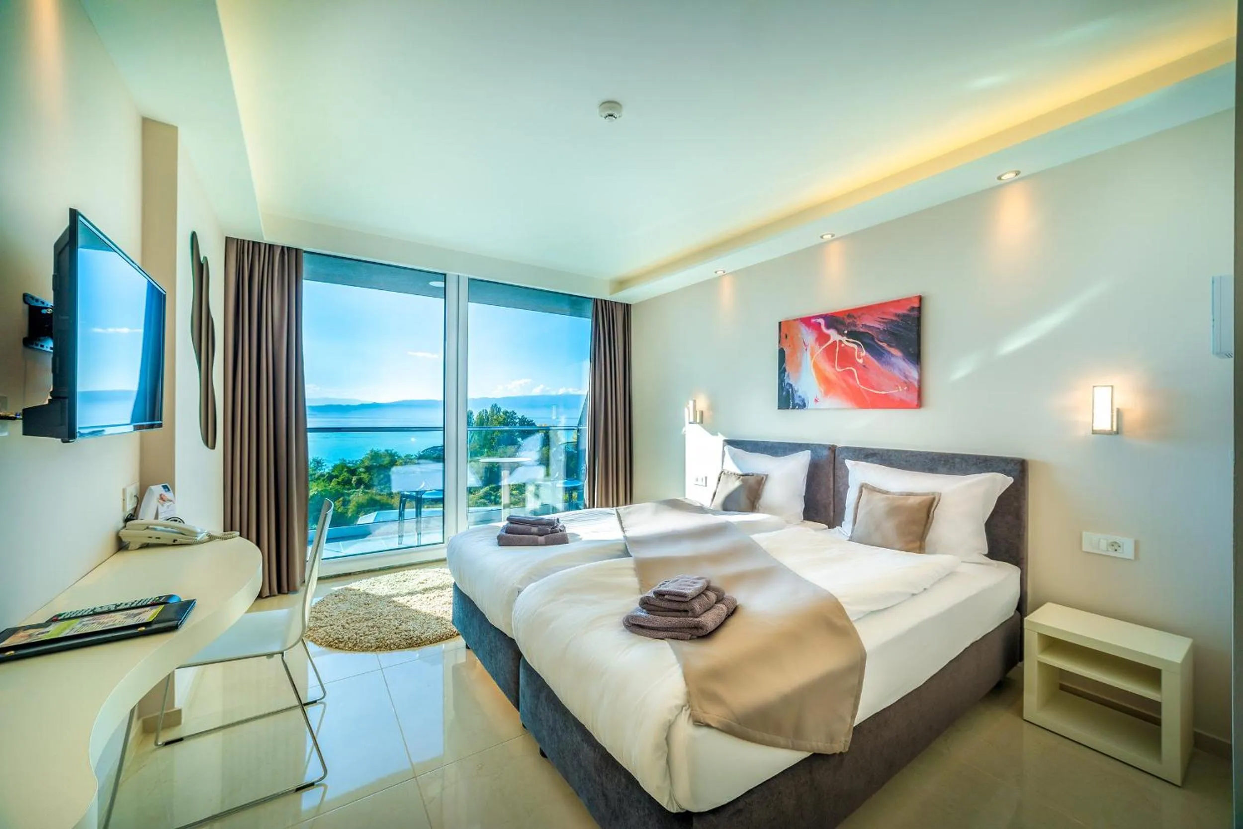 Bed in Laki Hotel & Spa